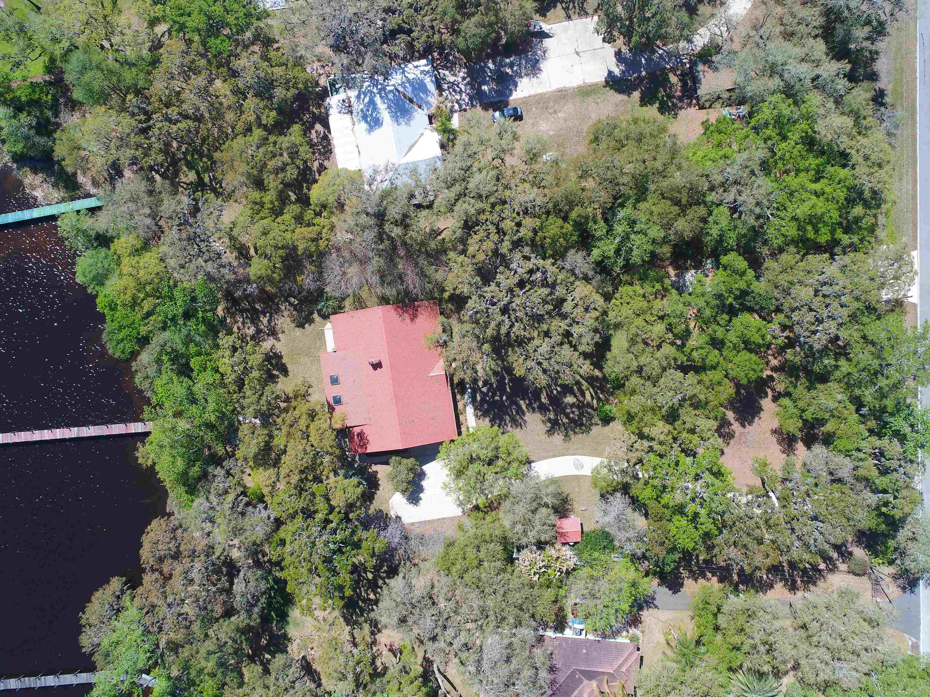 Image 12 of 94 For 524 Cedar Creek Rd