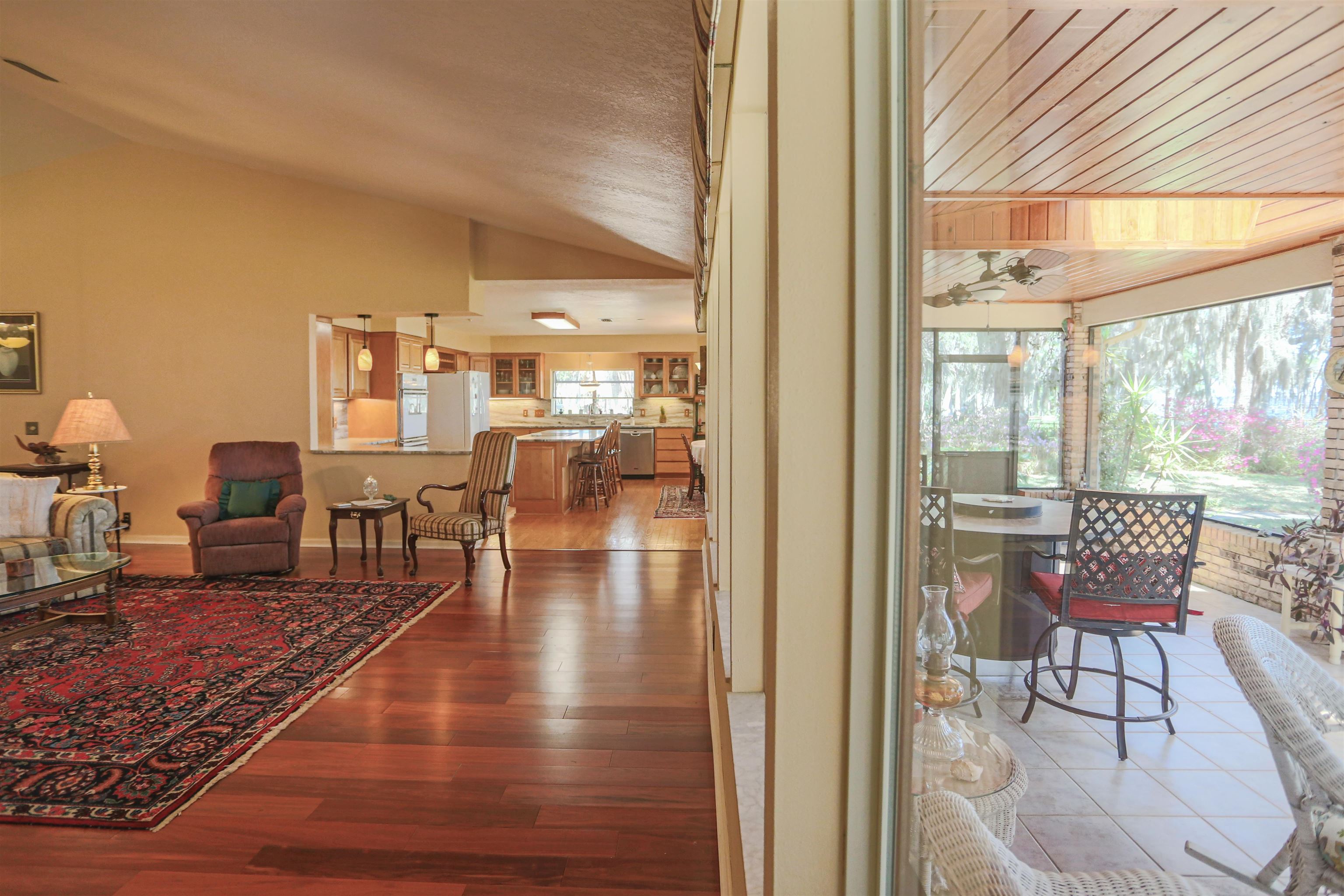 Image 27 of 94 For 524 Cedar Creek Rd