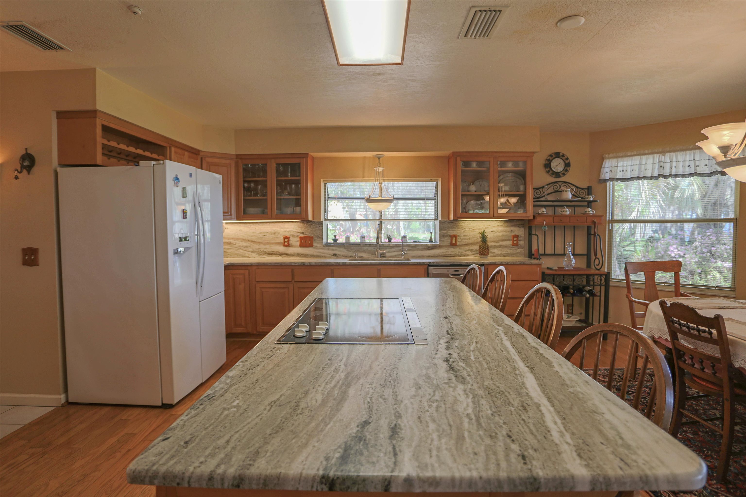 Image 35 of 94 For 524 Cedar Creek Rd