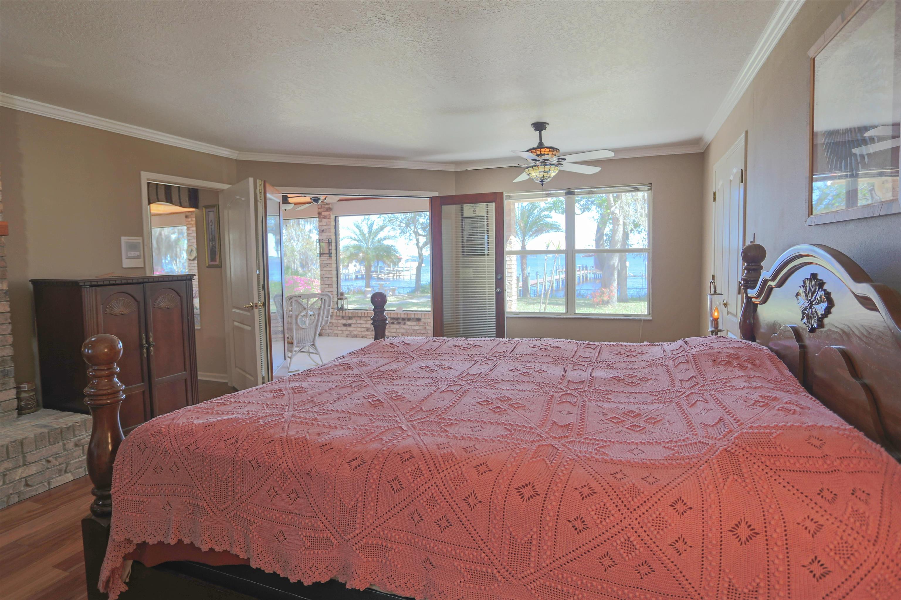 Image 44 of 94 For 524 Cedar Creek Rd