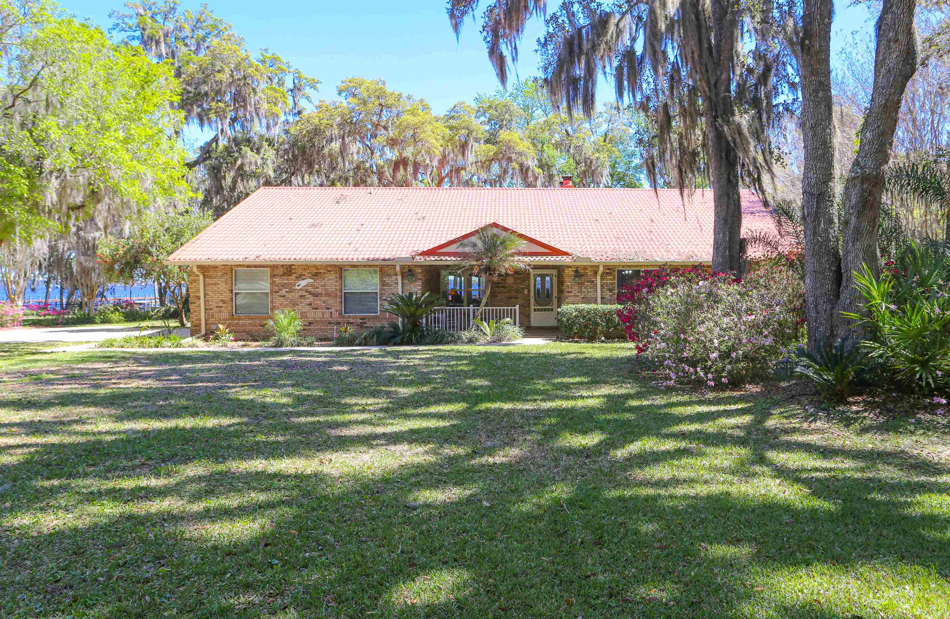 Image 51 of 94 For 524 Cedar Creek Rd