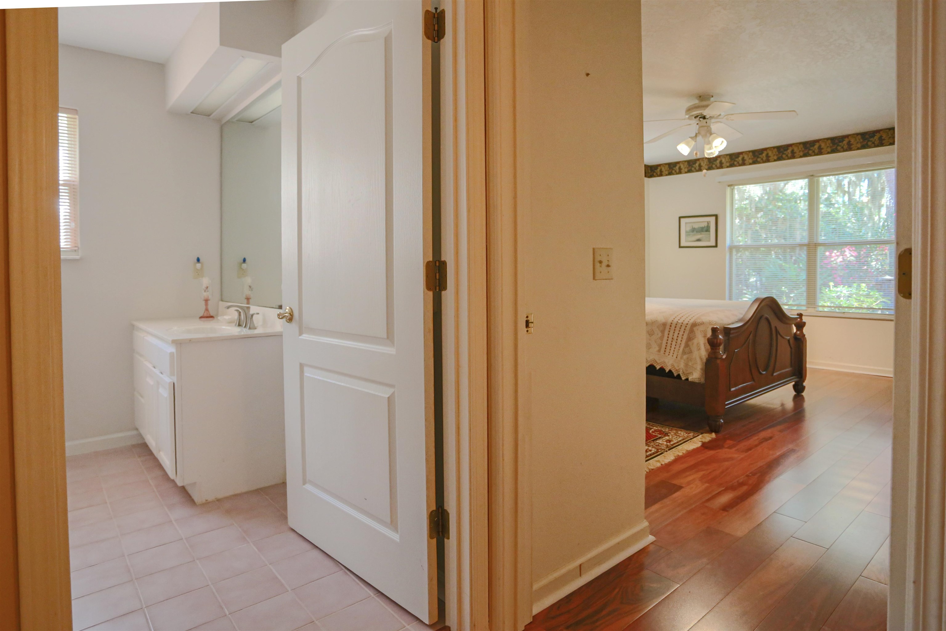 Image 54 of 94 For 524 Cedar Creek Rd