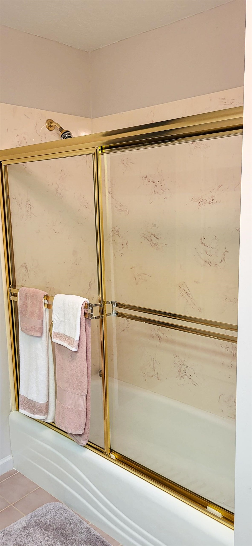 Image 55 of 94 For 524 Cedar Creek Rd