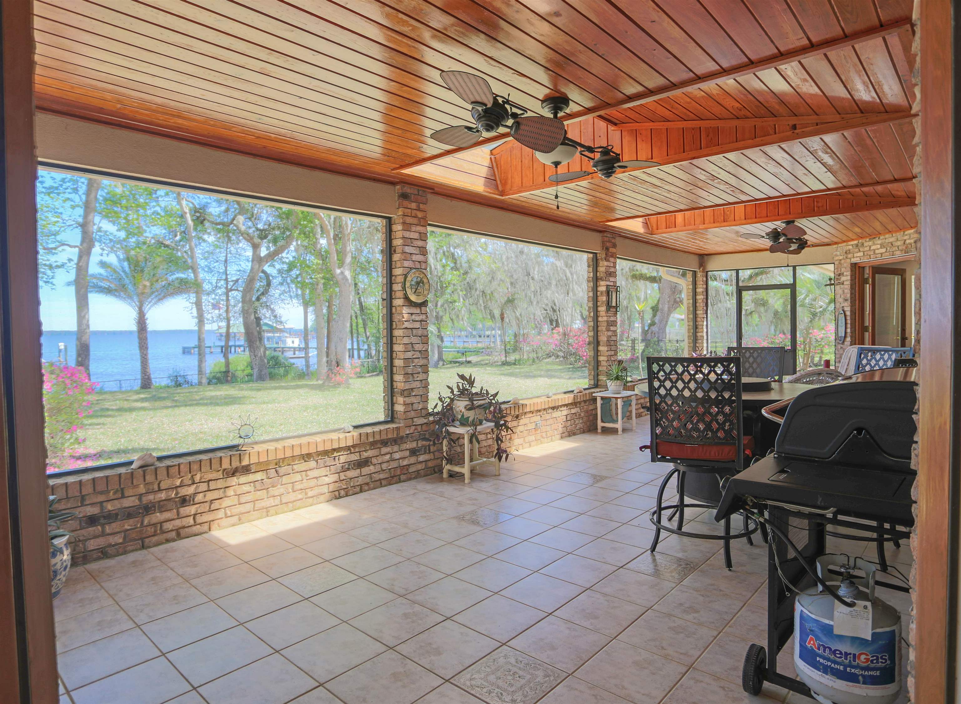 Image 62 of 94 For 524 Cedar Creek Rd