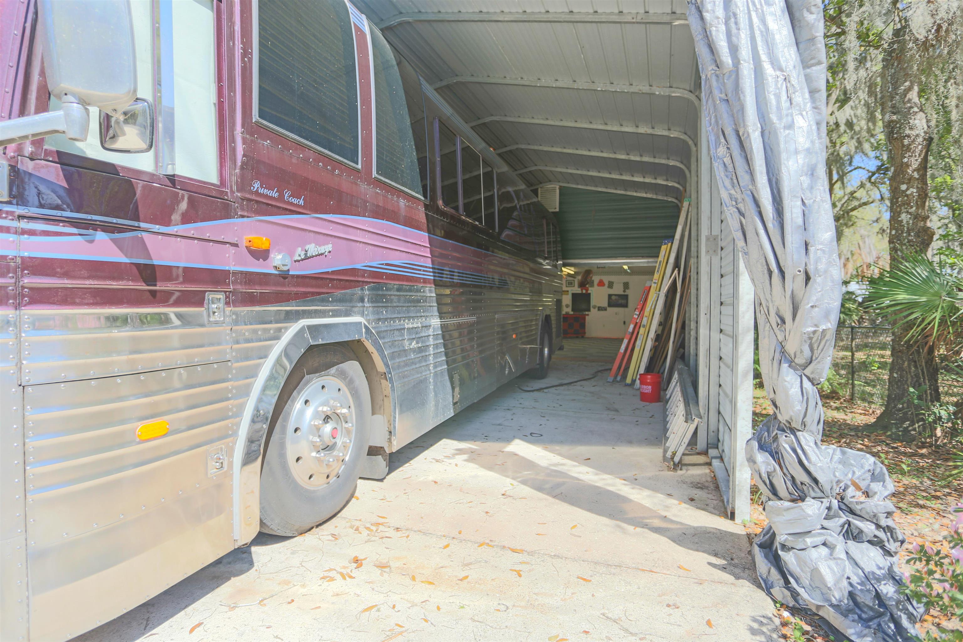 Image 72 of 94 For 524 Cedar Creek Rd