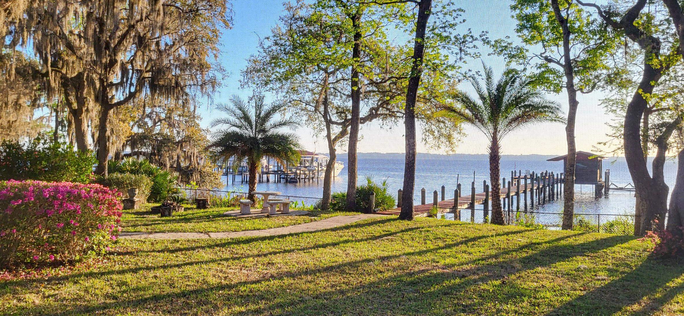 Image 73 of 94 For 524 Cedar Creek Rd