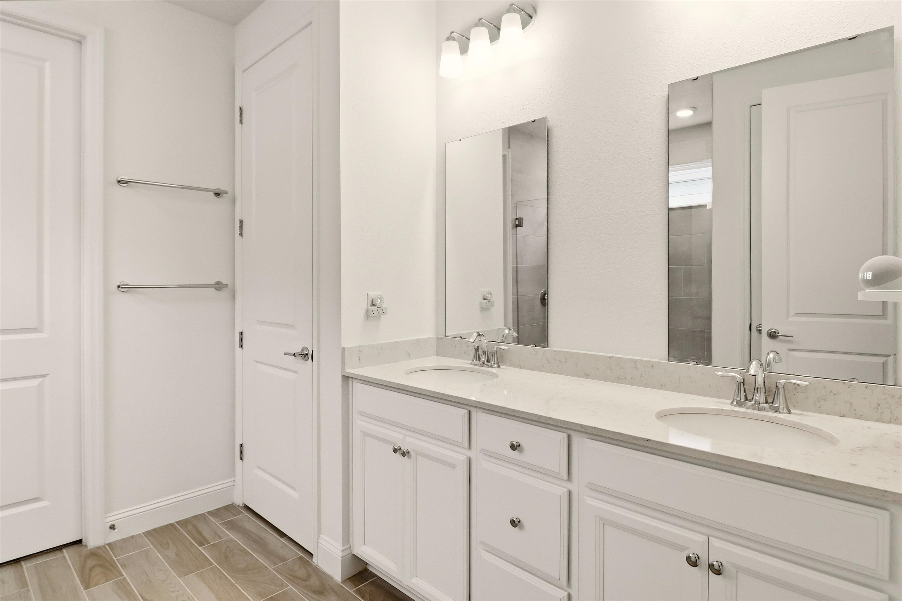 Image 22 of 41 For 891 Stillwater Blvd