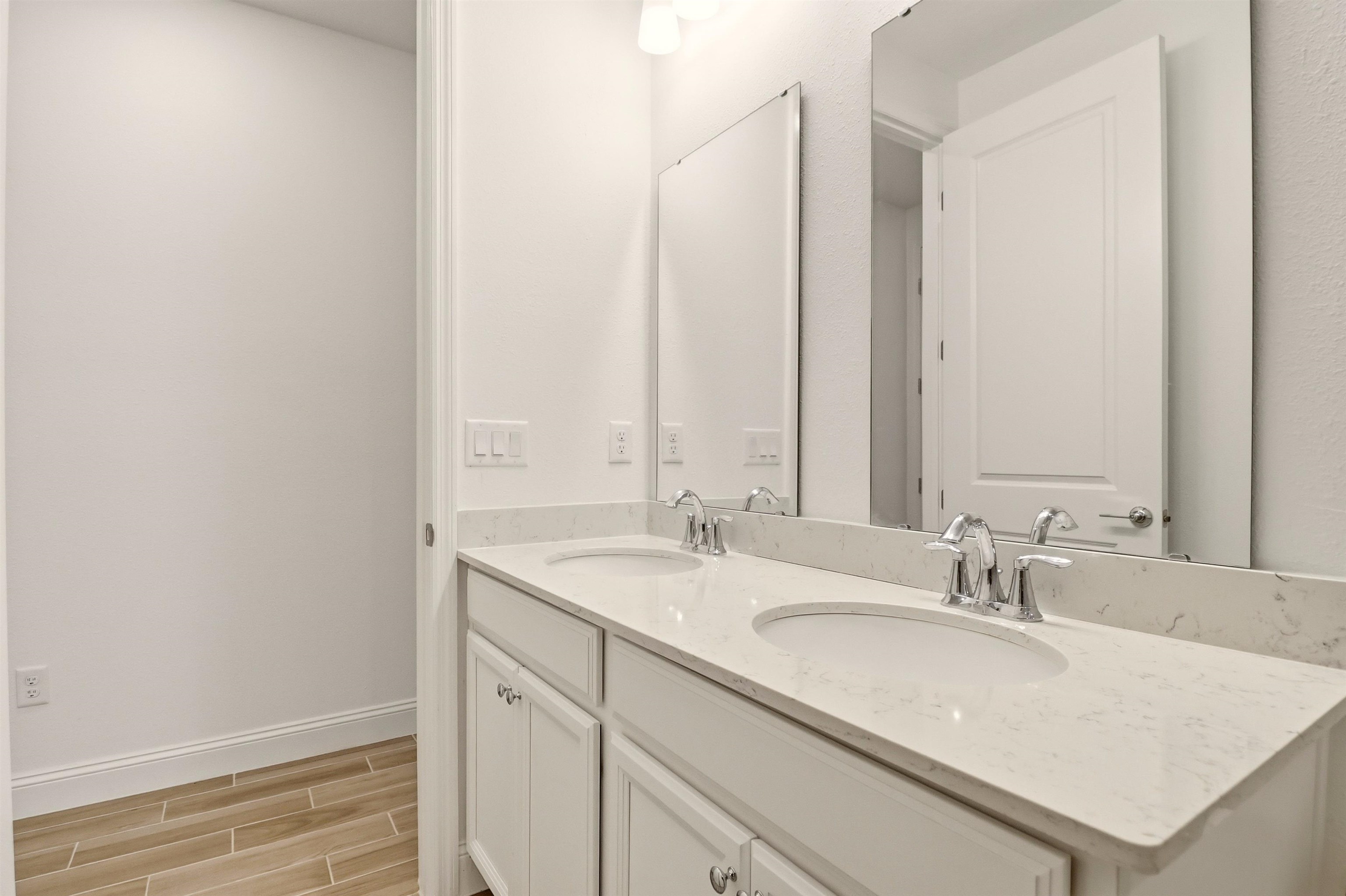 Image 30 of 41 For 891 Stillwater Blvd