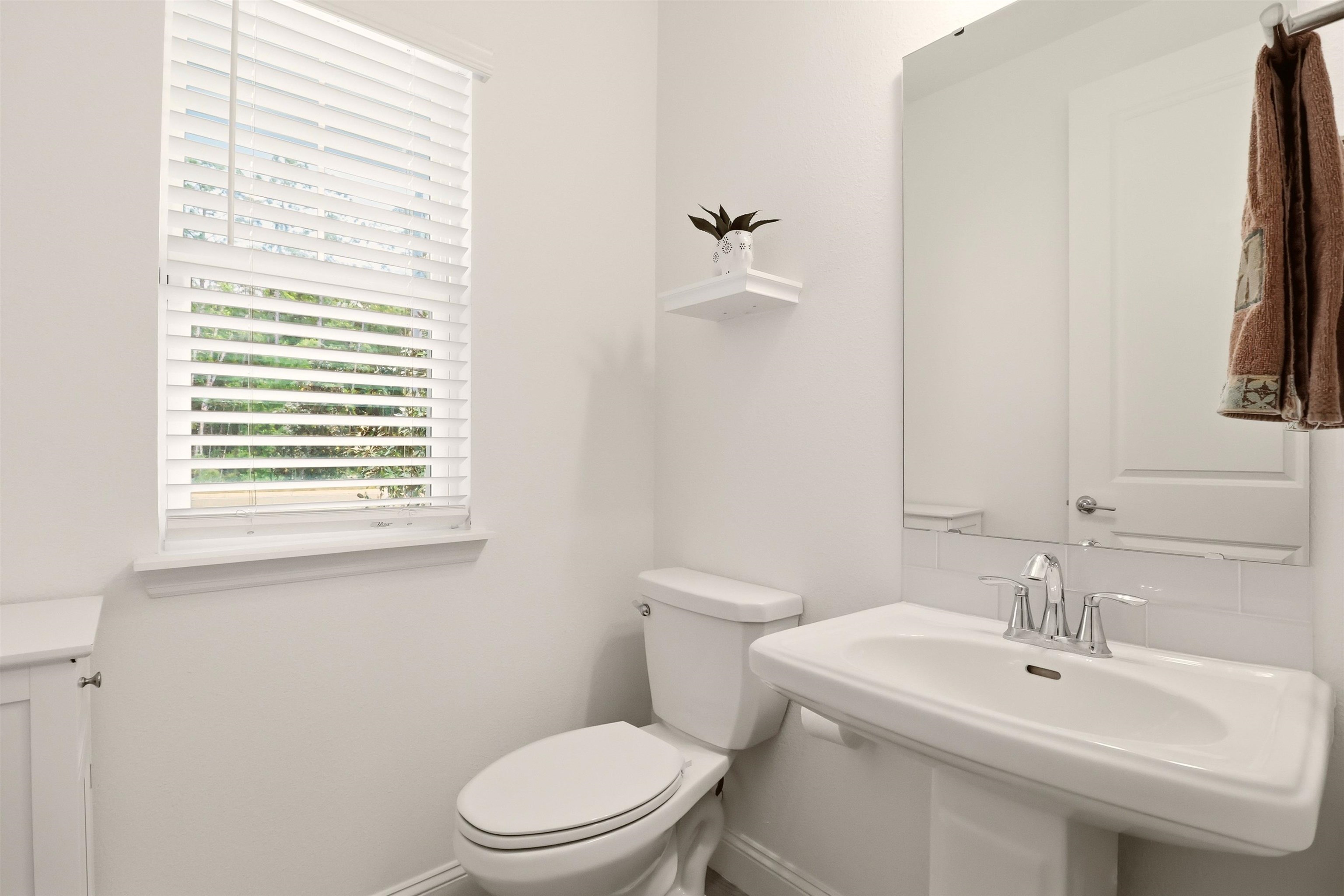 Image 34 of 41 For 891 Stillwater Blvd