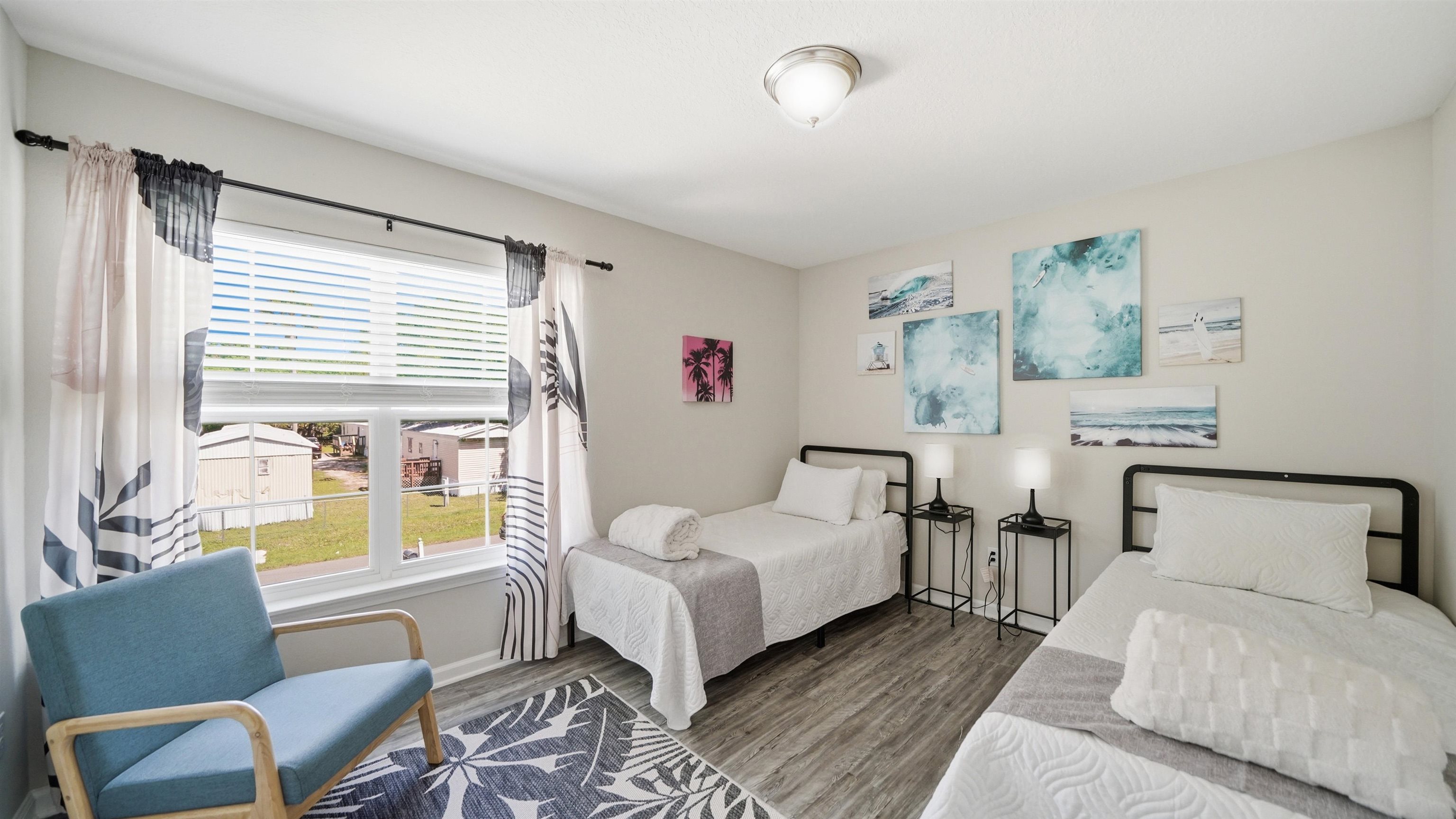 Image 29 of 50 For 241 Columbus St