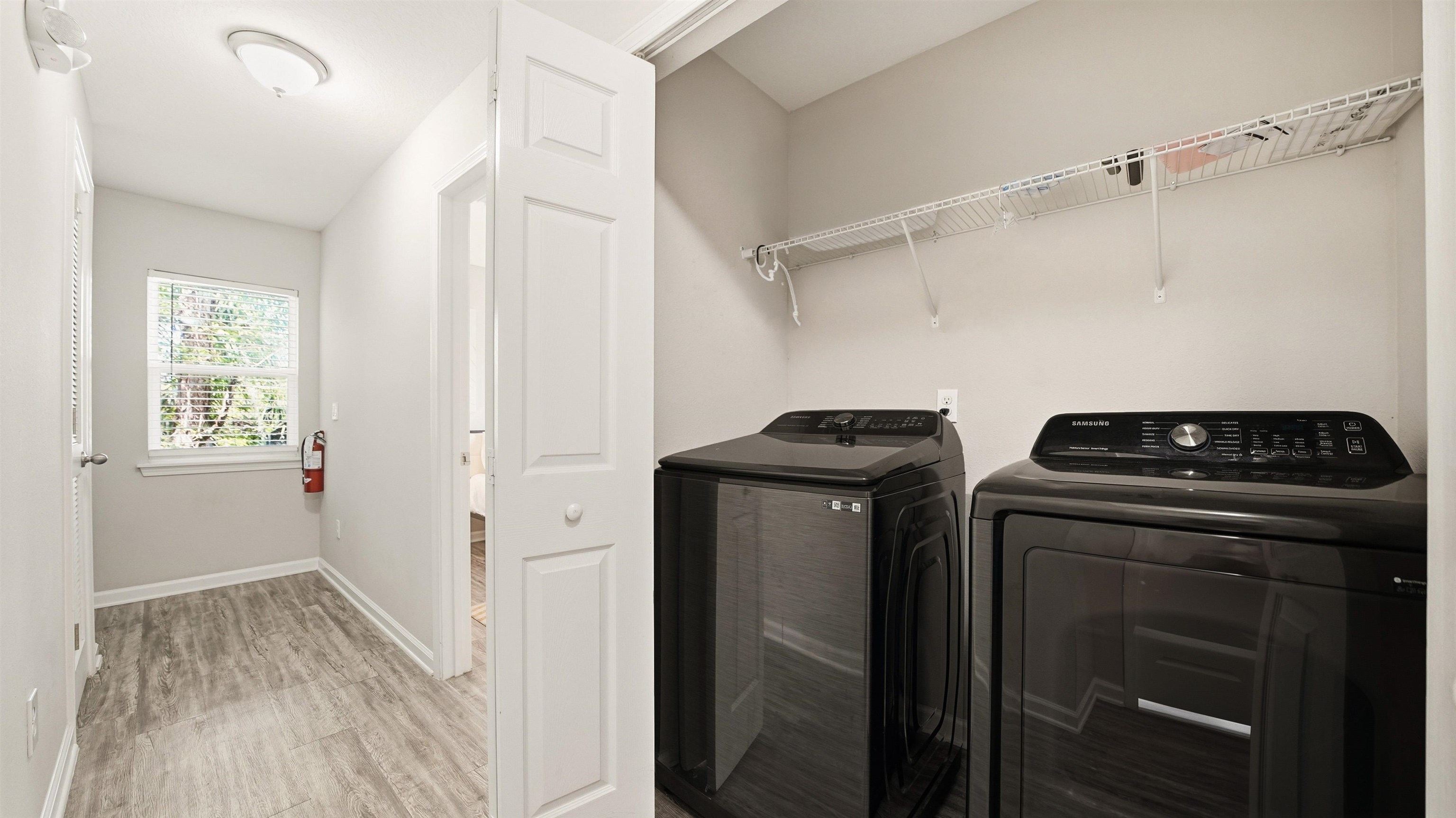 Image 32 of 50 For 241 Columbus St