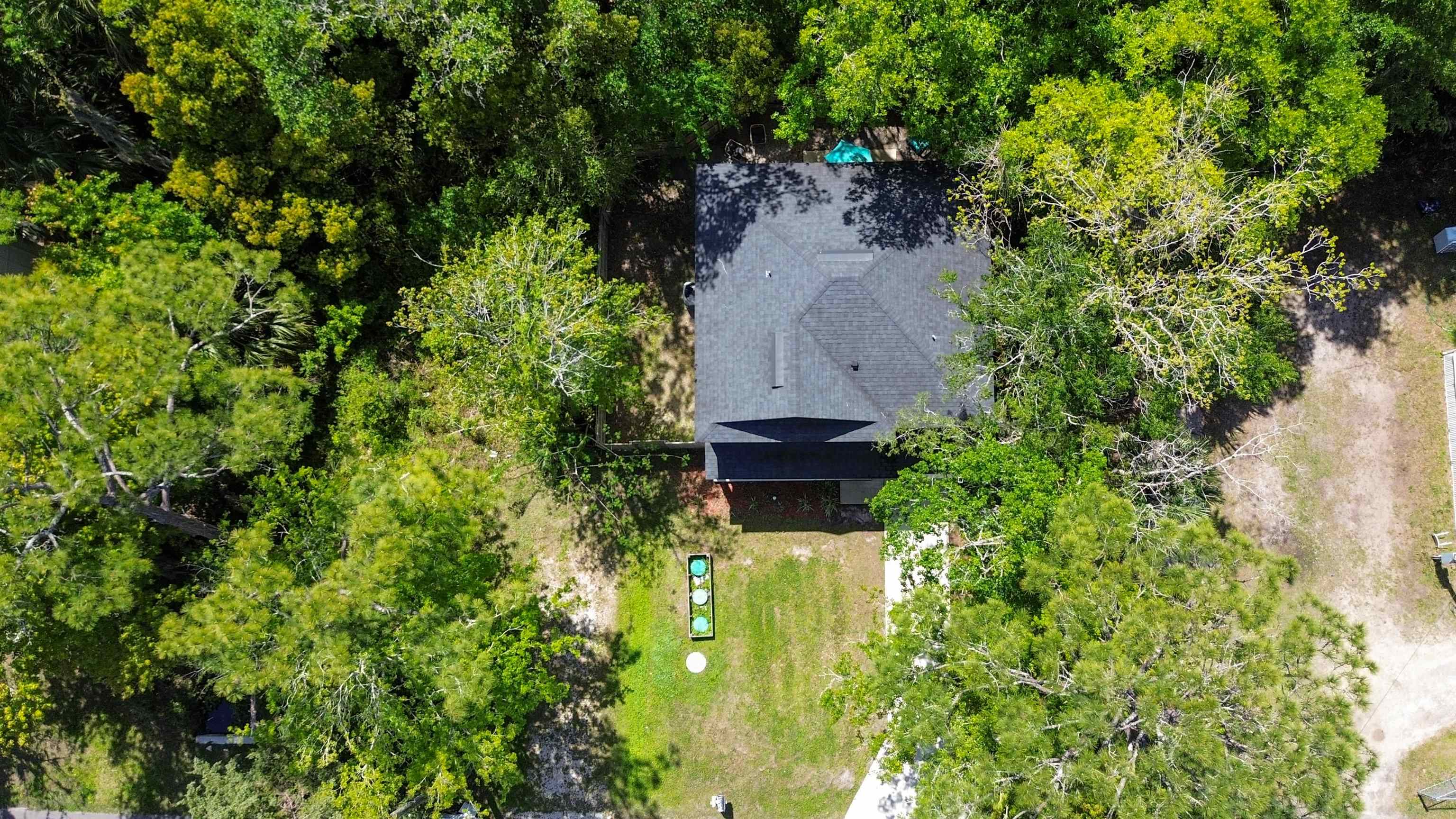 Image 41 of 50 For 241 Columbus St