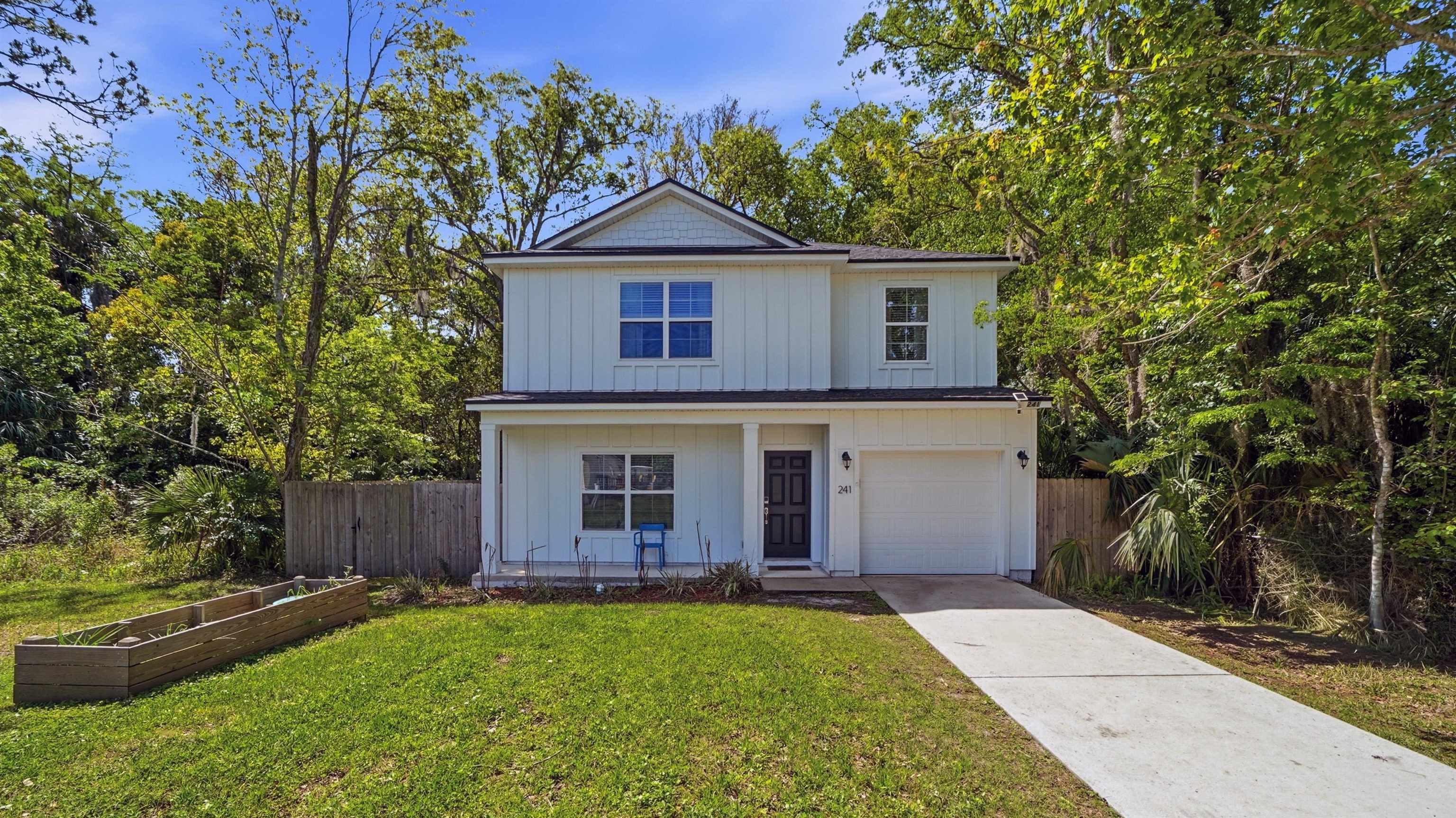 Image 47 of 50 For 241 Columbus St