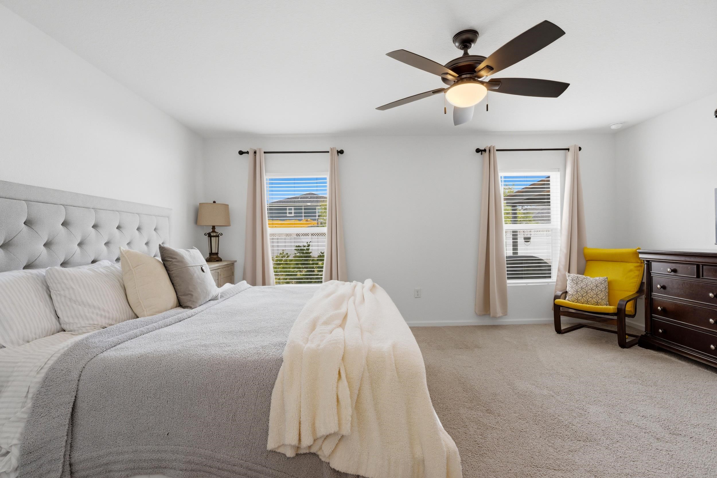 Image 18 of 38 For 52 Newland Ct