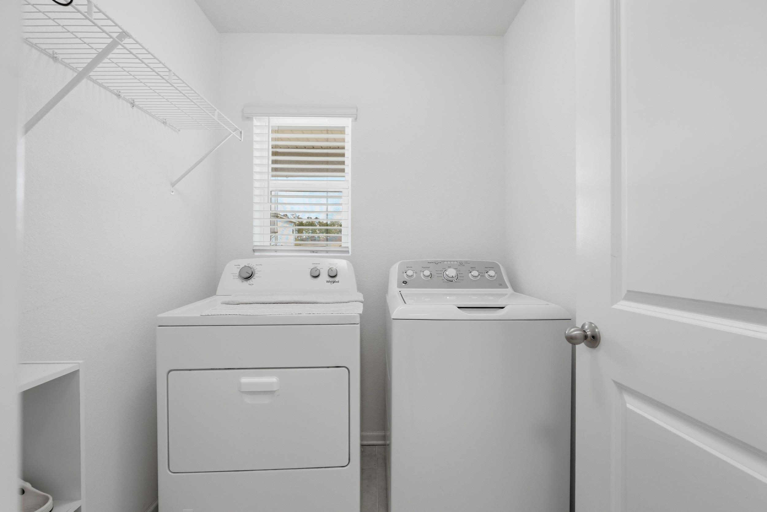 Image 34 of 38 For 52 Newland Ct