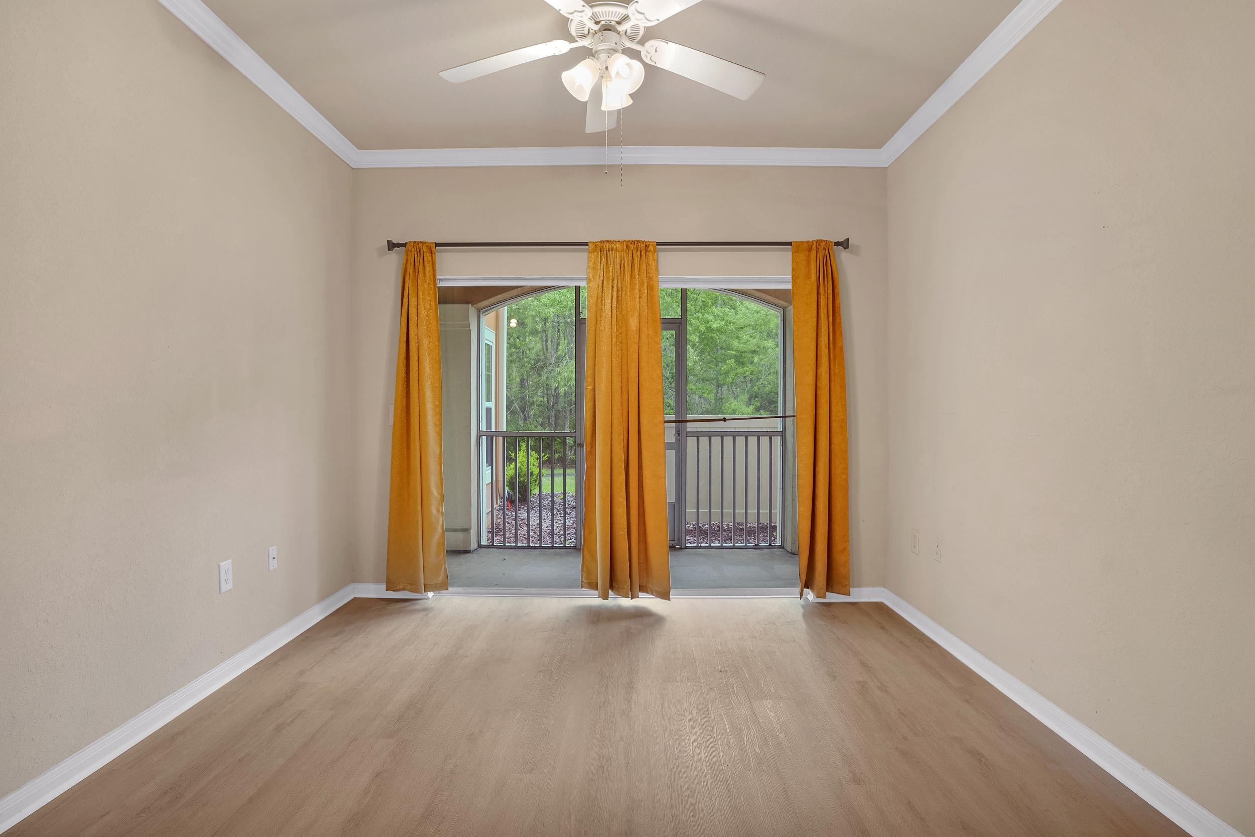 Image 18 of 21 For 225 Old Village Center Cir  4108