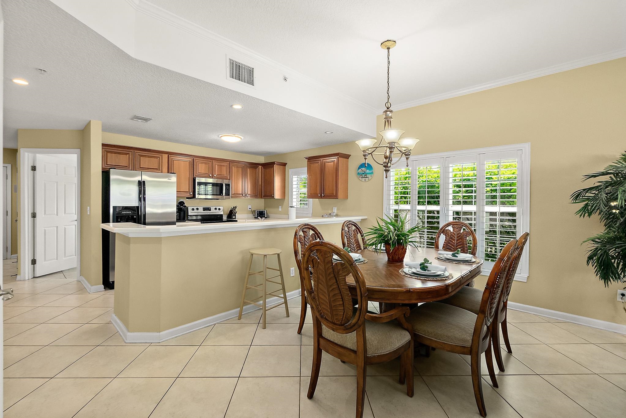 Image 10 of 35 For 264 Gibraltar Ct  101