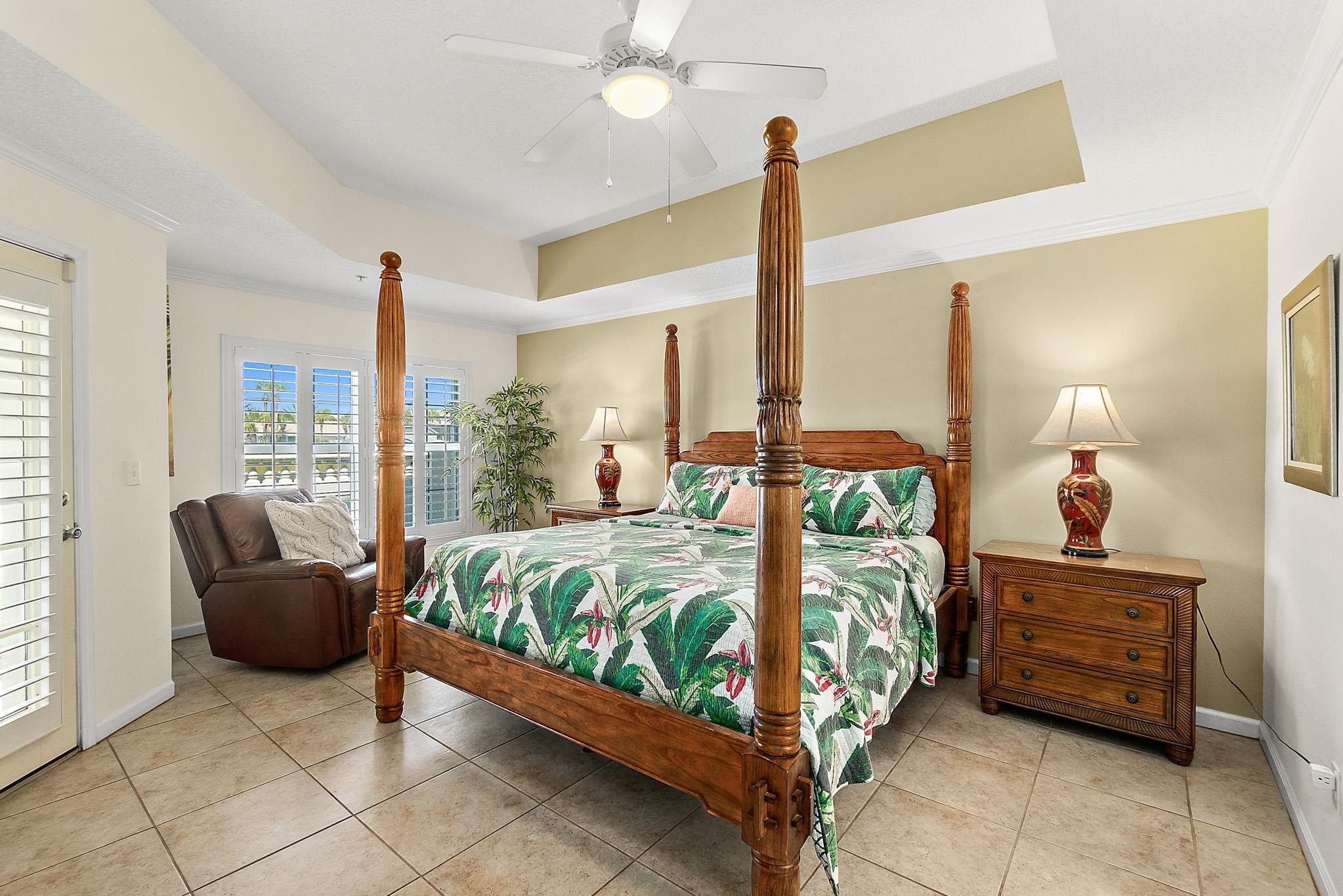 Image 23 of 35 For 264 Gibraltar Ct  101