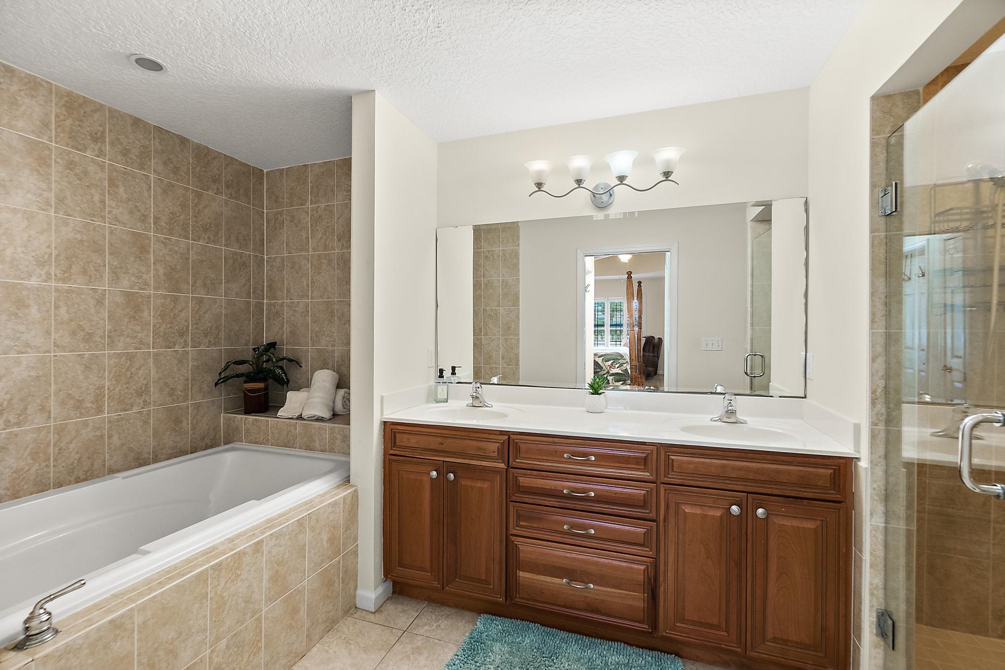 Image 25 of 35 For 264 Gibraltar Ct  101