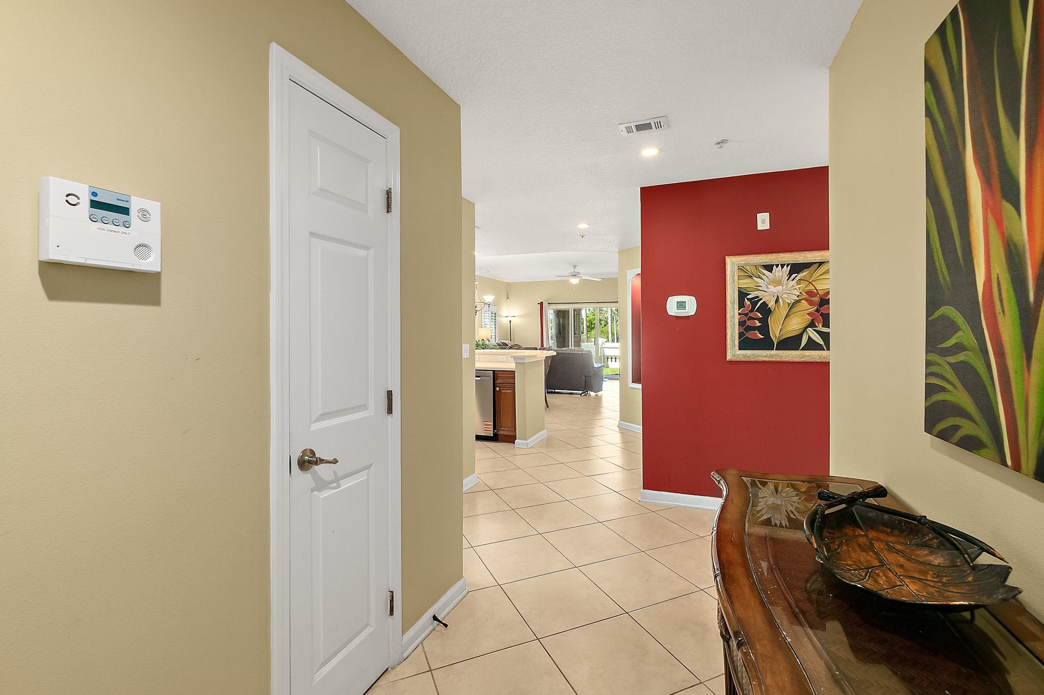 Image 5 of 35 For 264 Gibraltar Ct  101