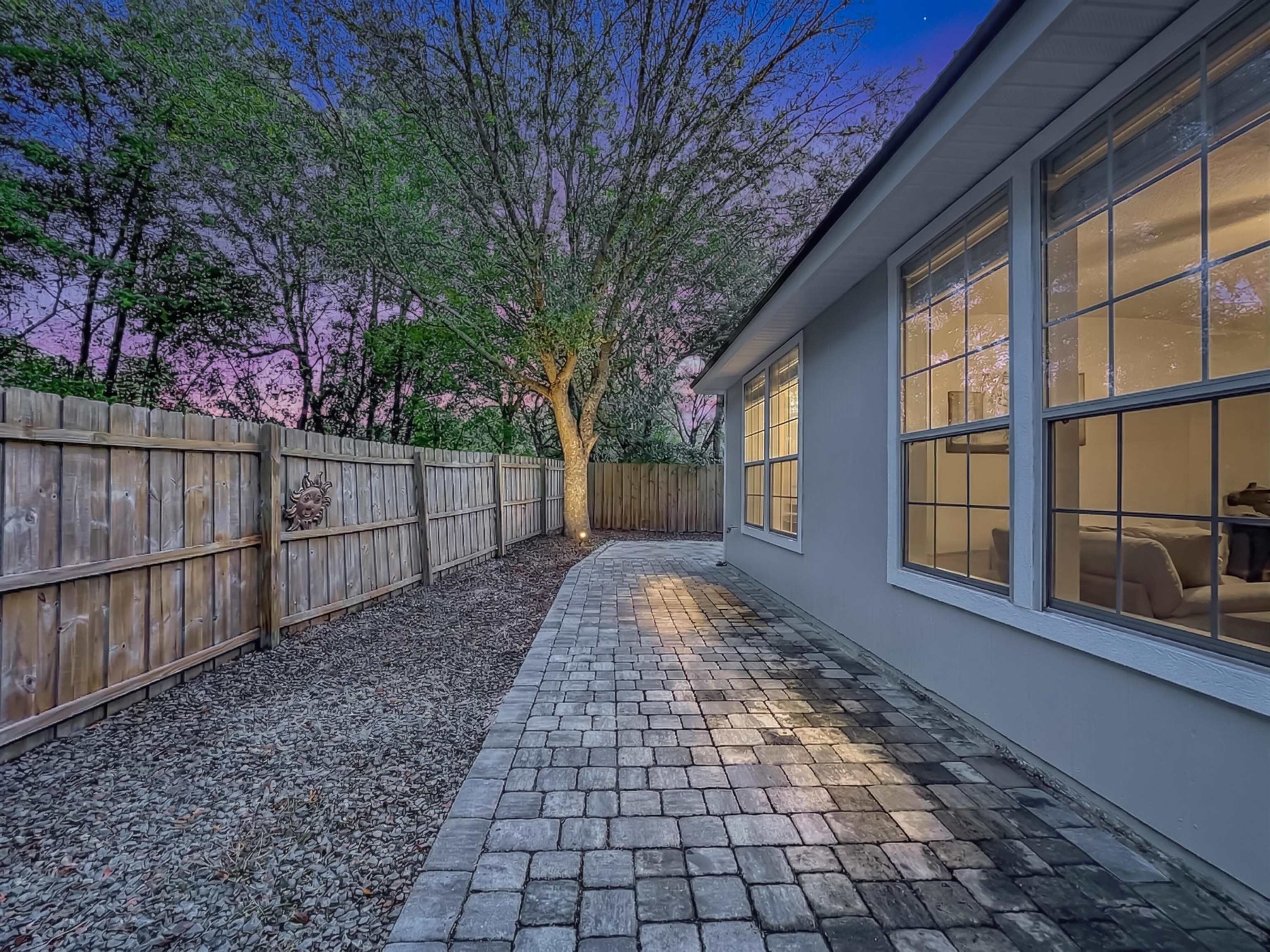 Image 35 of 56 For 328 Summercove Cir