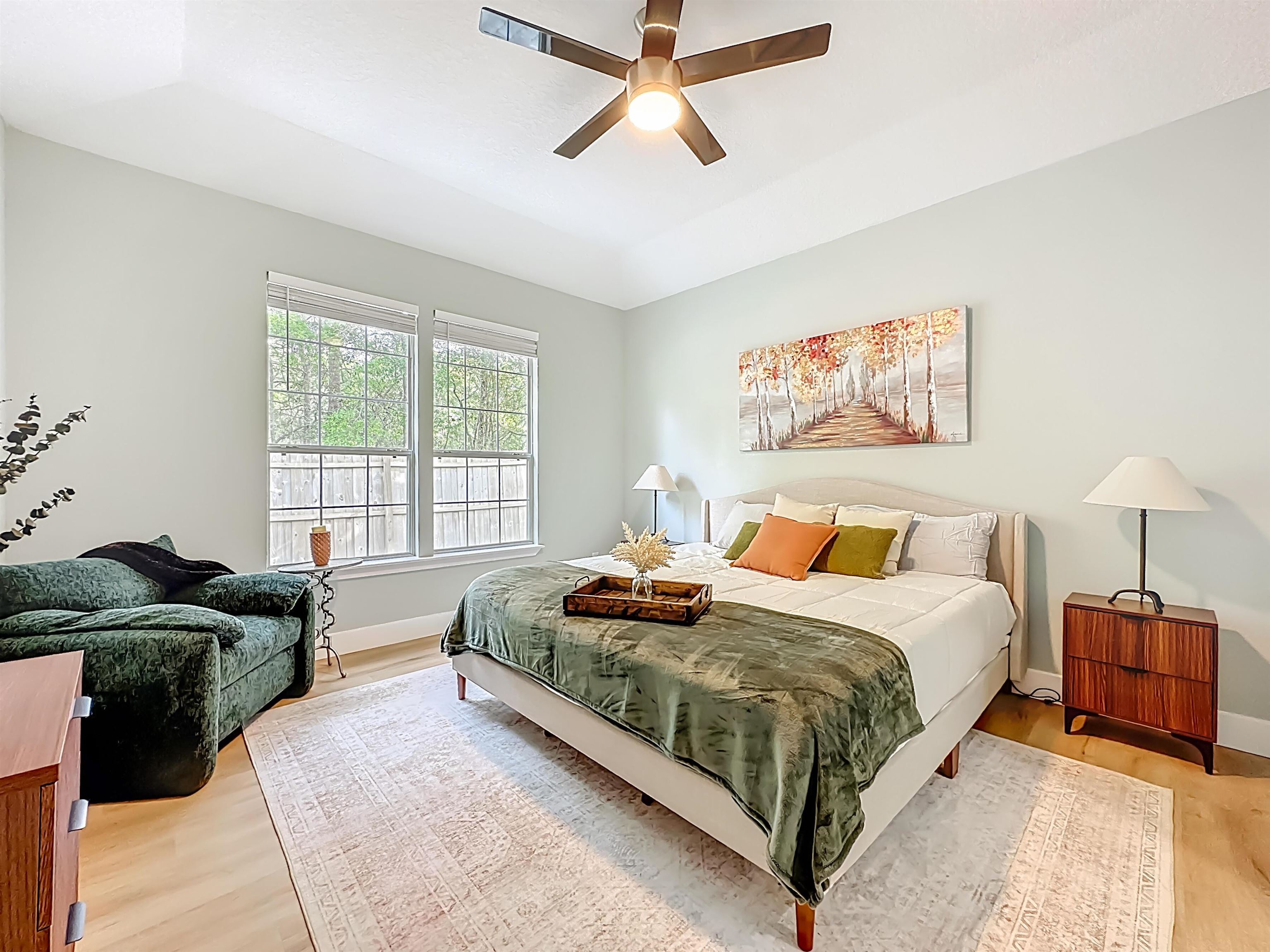 Image 4 of 56 For 328 Summercove Cir