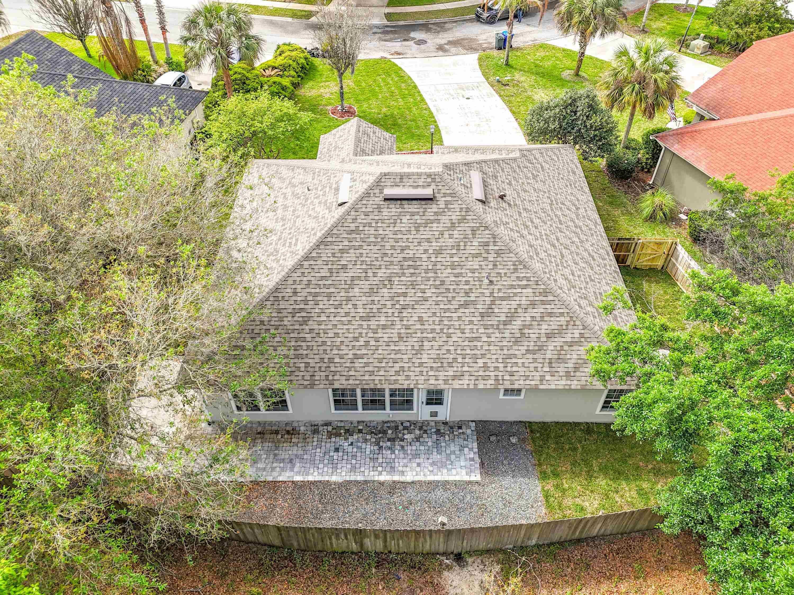 Image 42 of 56 For 328 Summercove Cir