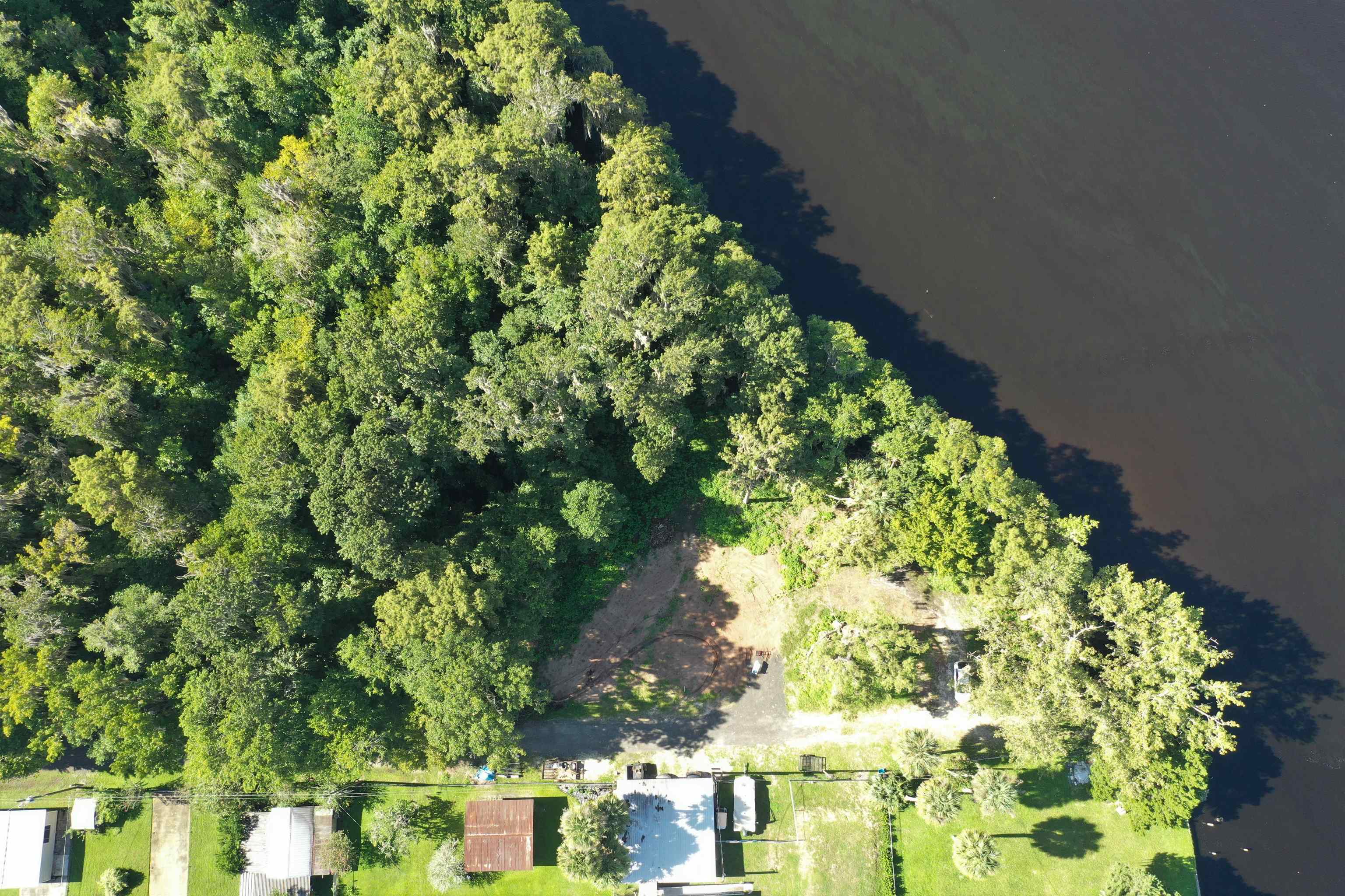 Image 4 of 25 For  Wooten Rd  