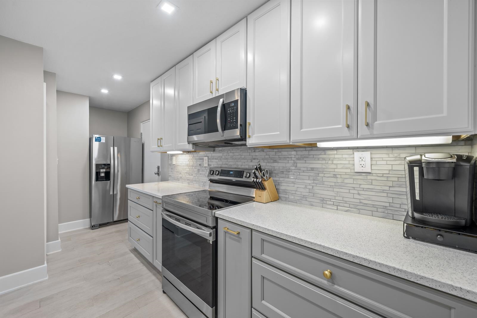 Image 13 of 53 For 7870 A1a S 311  311