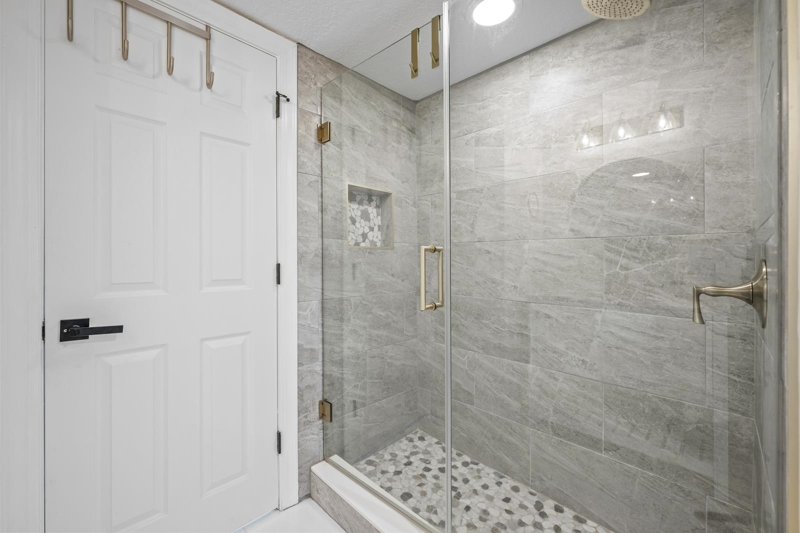 Image 23 of 53 For 7870 A1a S 311  311