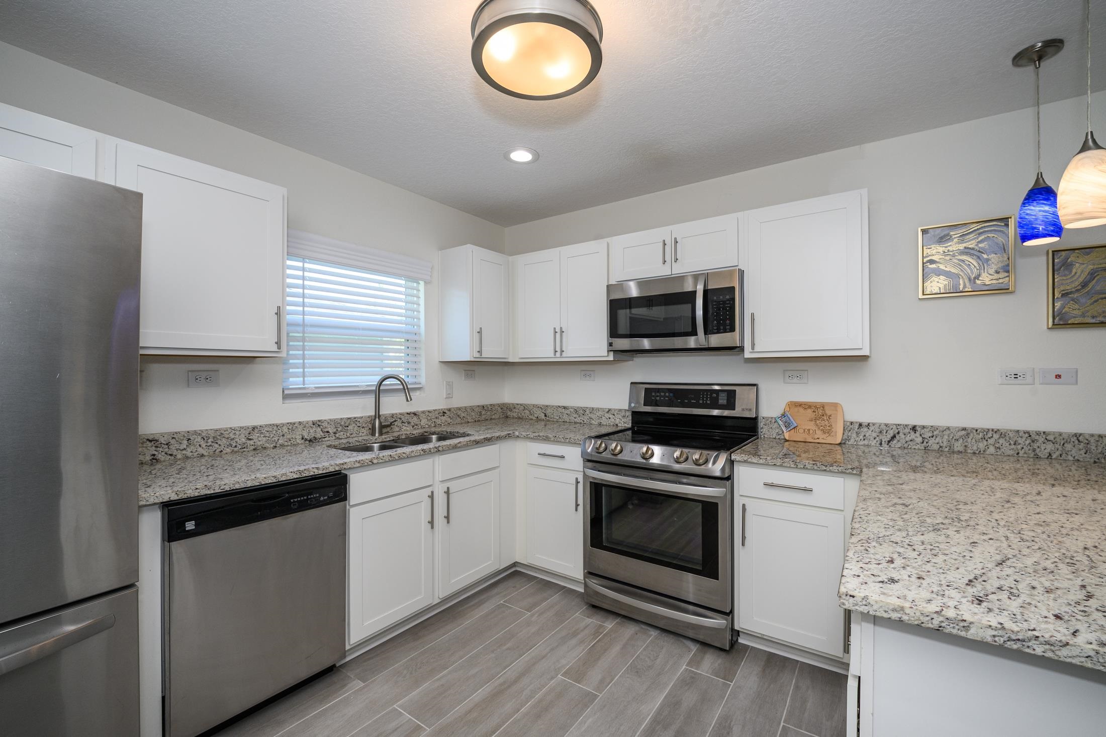 Image 12 of 69 For 451 Sawmill Landing Dr