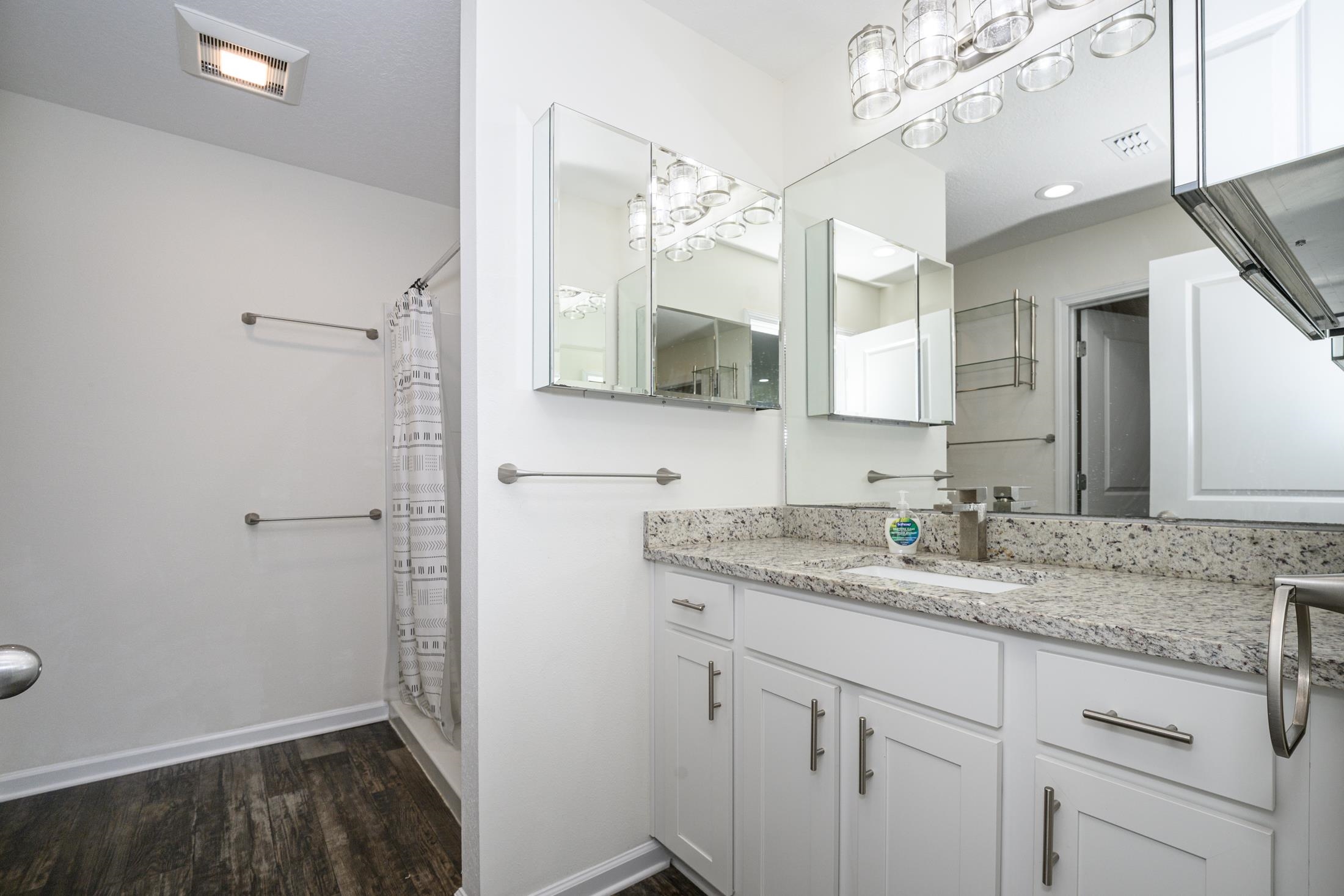 Image 26 of 69 For 451 Sawmill Landing Dr