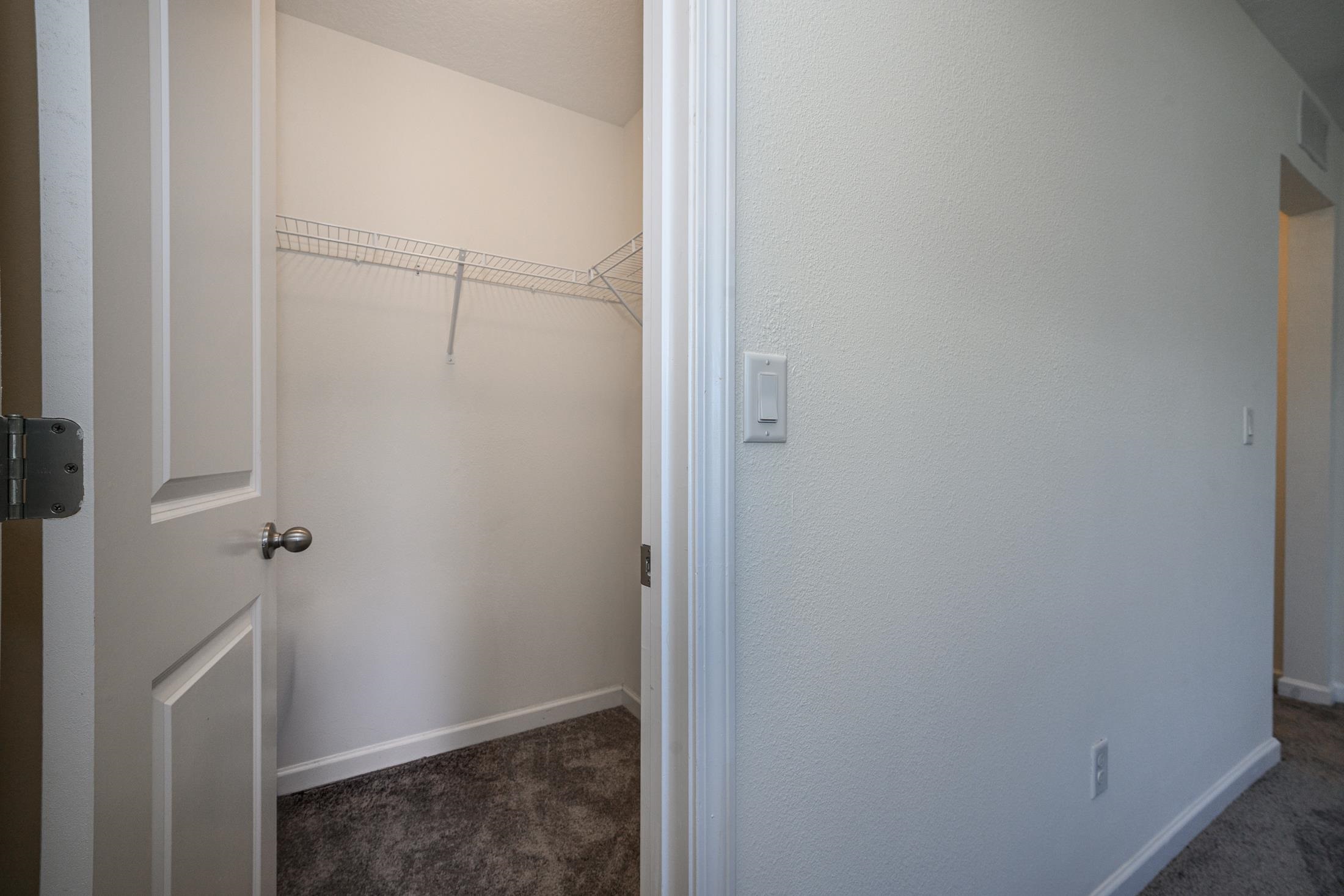 Image 51 of 69 For 451 Sawmill Landing Dr