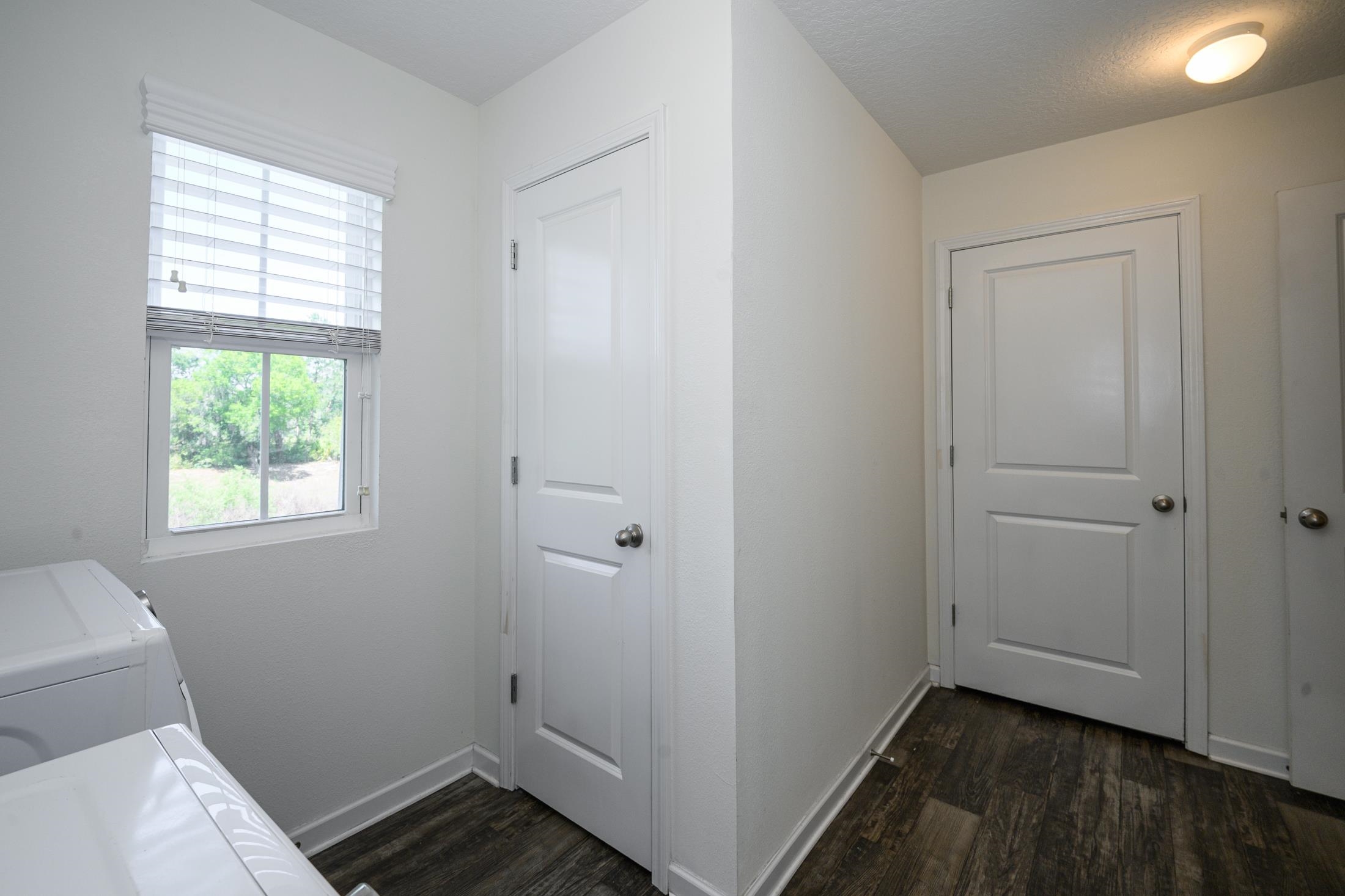 Image 54 of 69 For 451 Sawmill Landing Dr