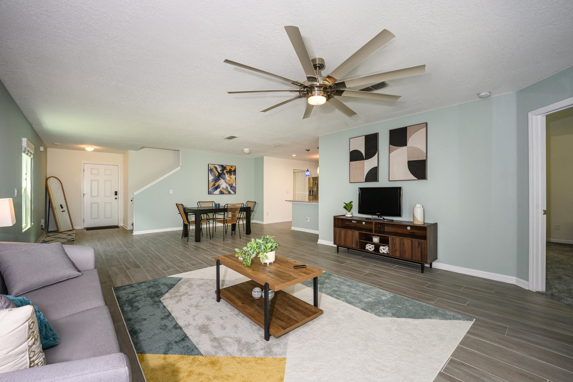 Image 8 of 69 For 451 Sawmill Landing Dr