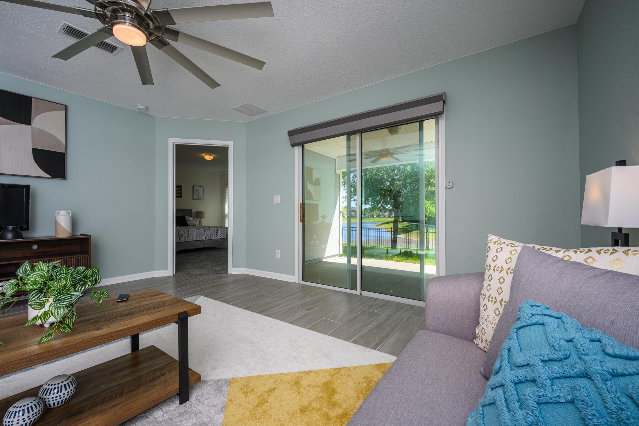 Image 9 of 69 For 451 Sawmill Landing Dr