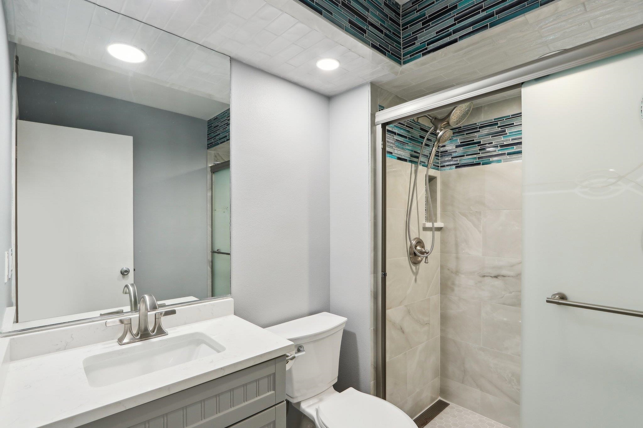 Image 15 of 52 For 105 Caribe Vista Way