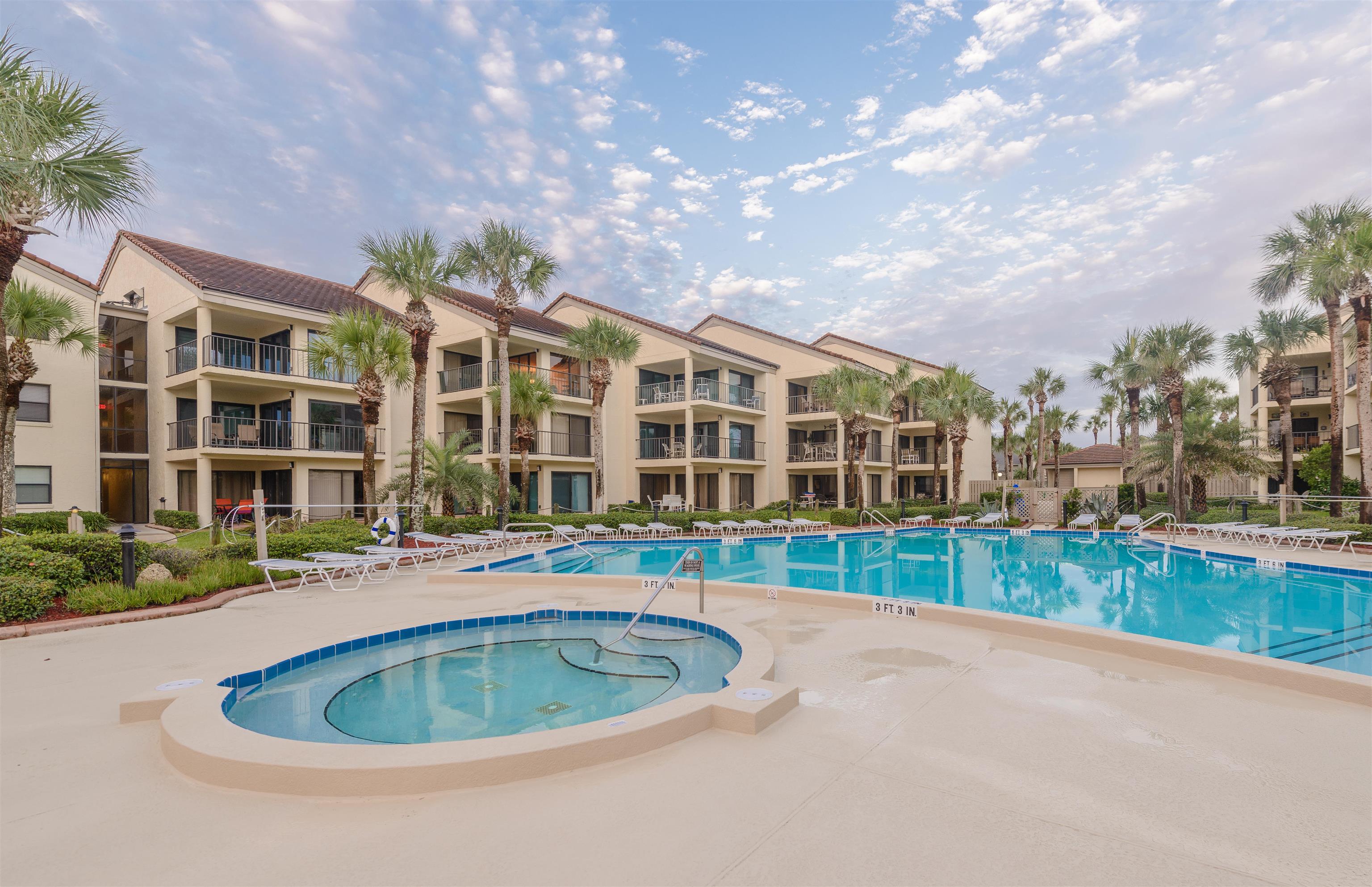 Image 38 of 52 For 105 Caribe Vista Way