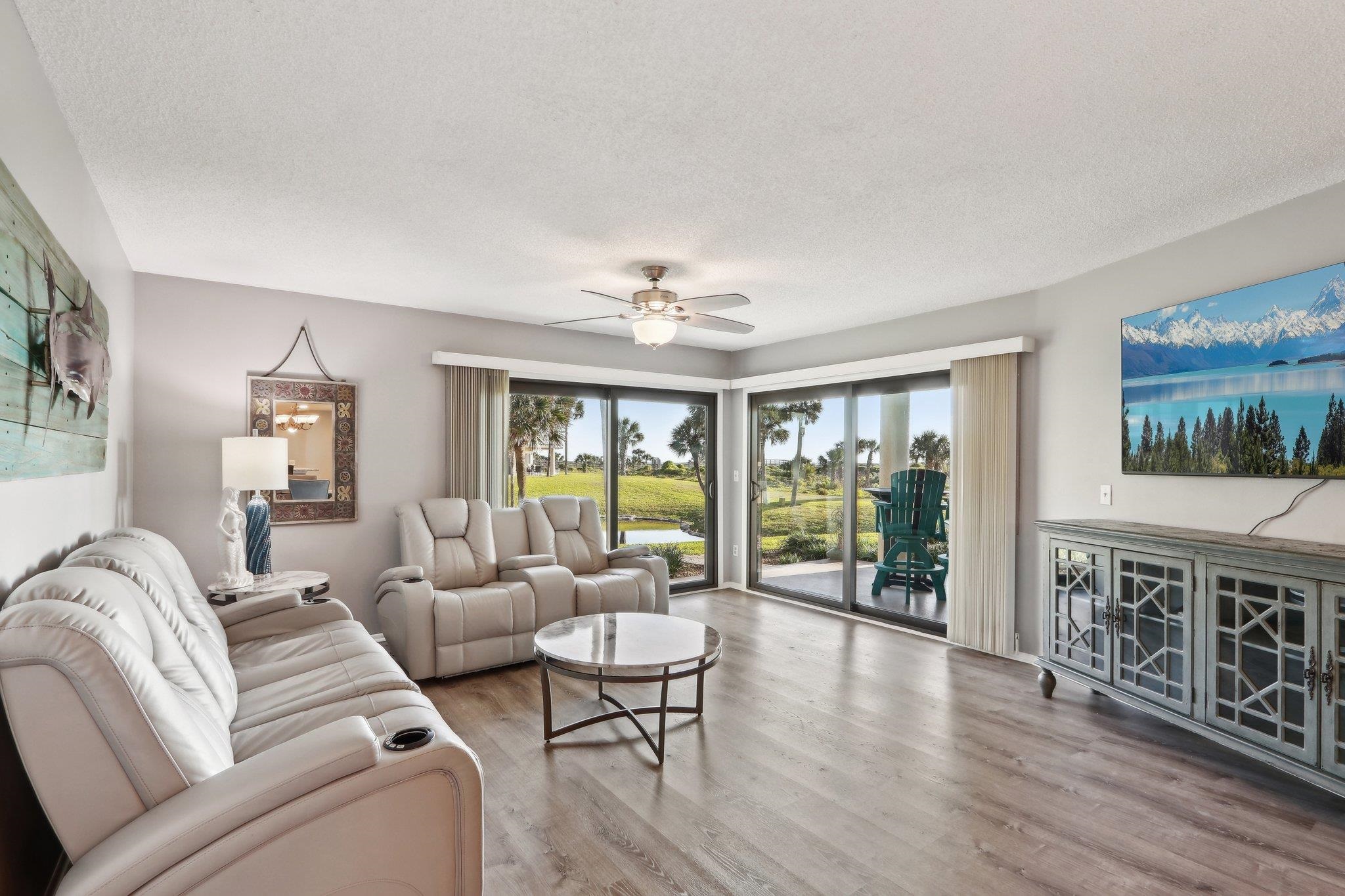 Image 7 of 52 For 105 Caribe Vista Way