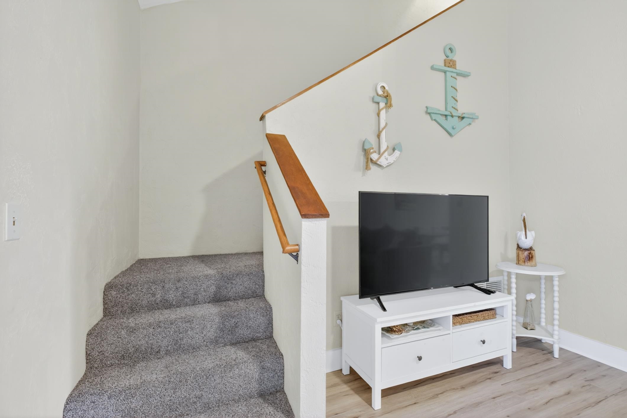 Image 15 of 47 For 2603 Seagate Lane N