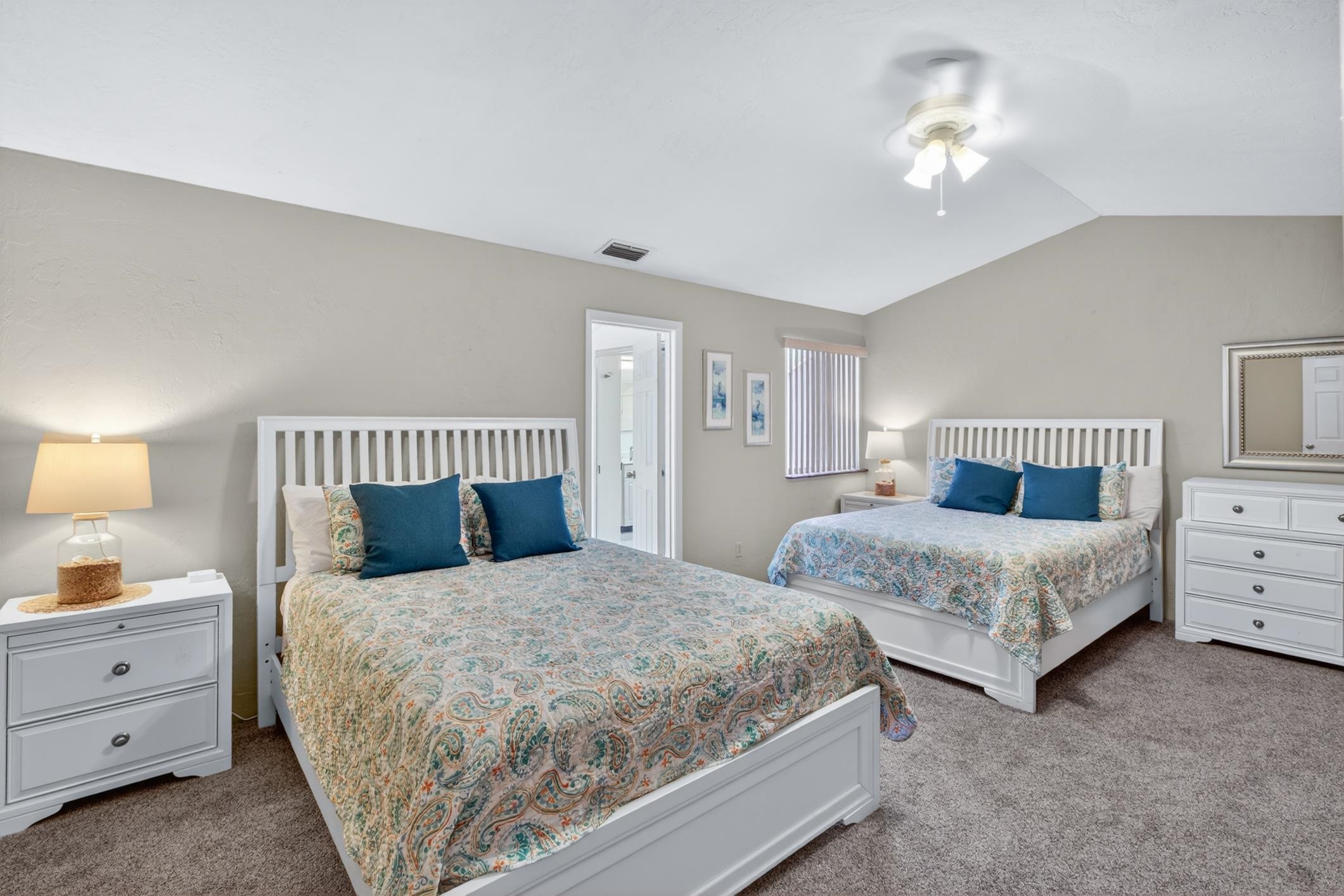 Image 16 of 47 For 2603 Seagate Lane N