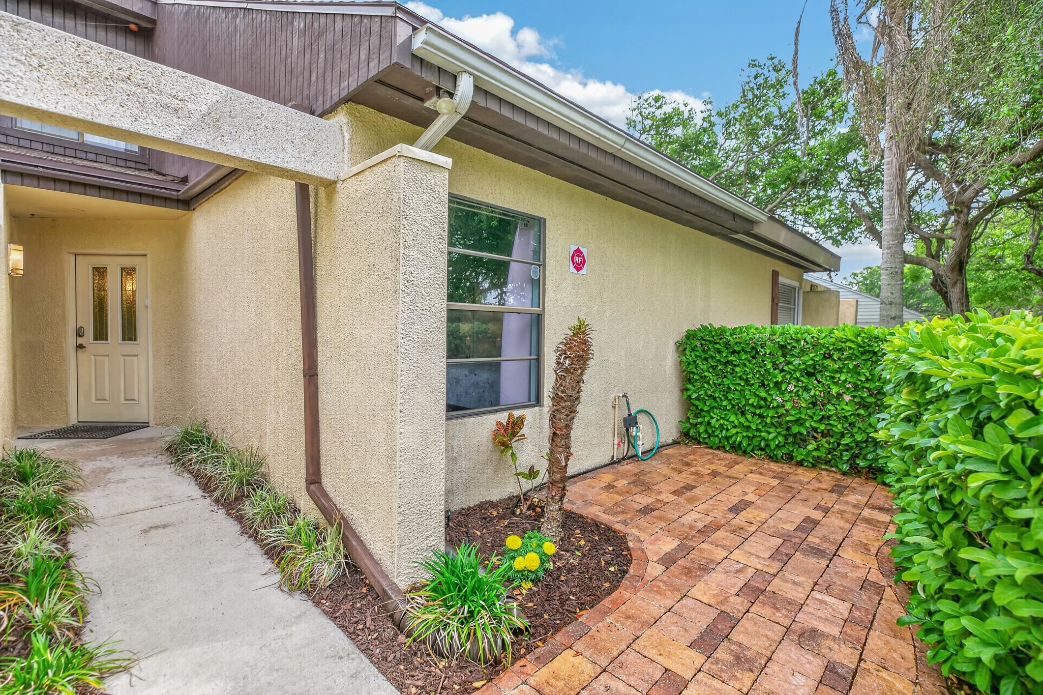 Image 2 of 47 For 2603 Seagate Lane N