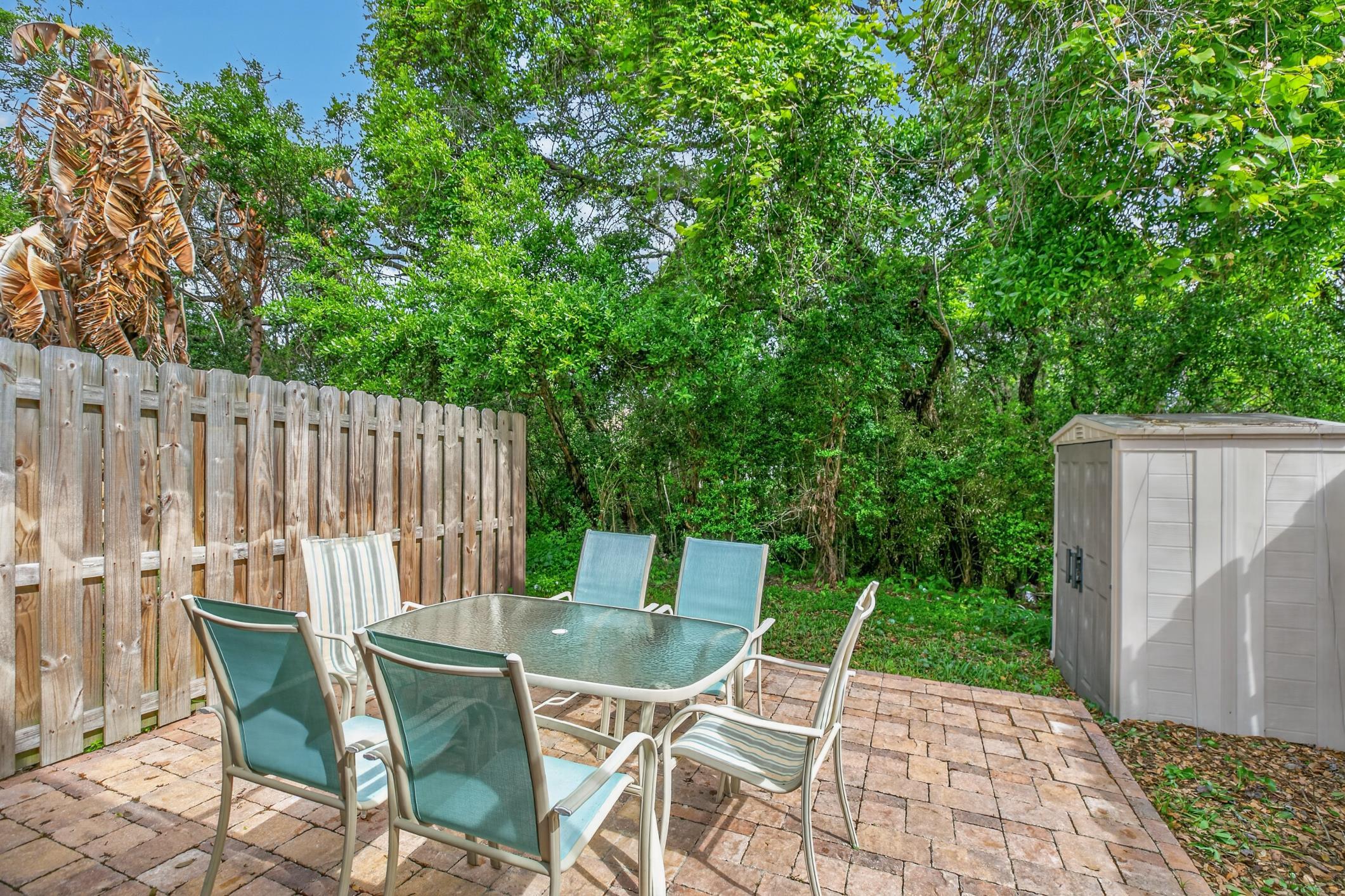 Image 25 of 47 For 2603 Seagate Lane N