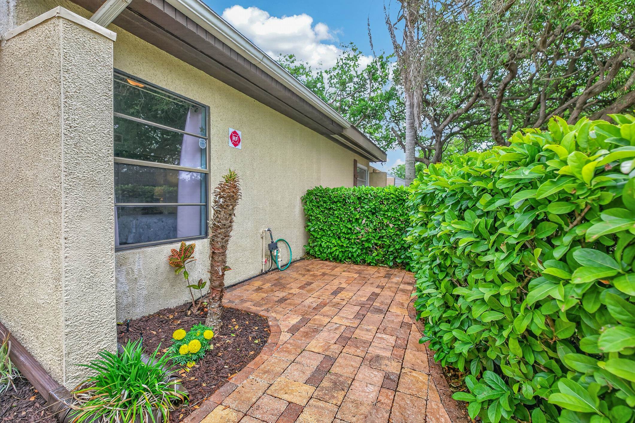 Image 31 of 47 For 2603 Seagate Lane N