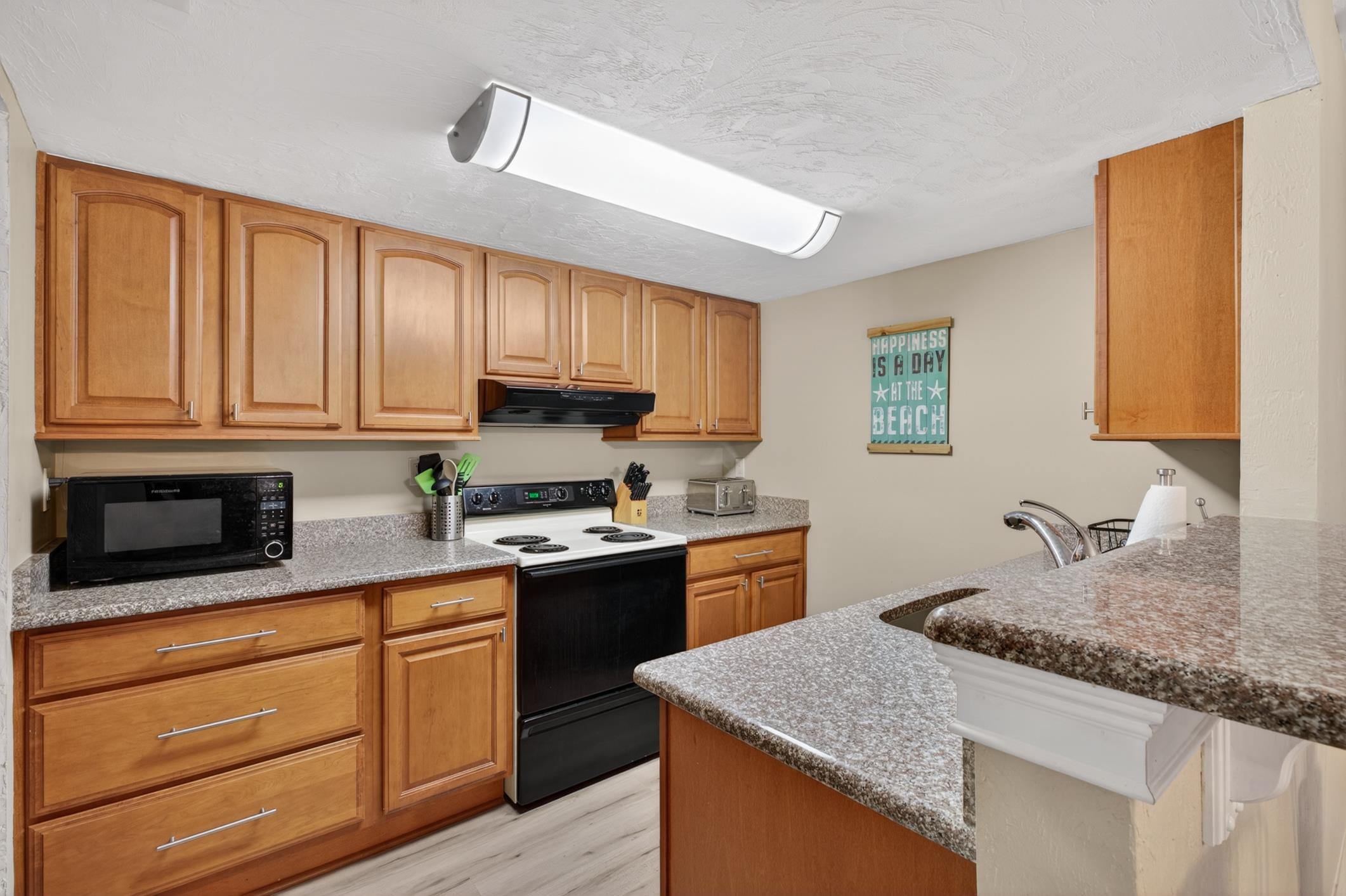 Image 36 of 47 For 2603 Seagate Lane N