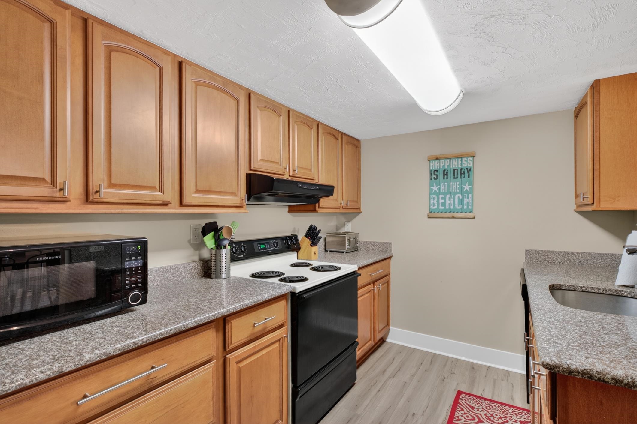 Image 37 of 47 For 2603 Seagate Lane N