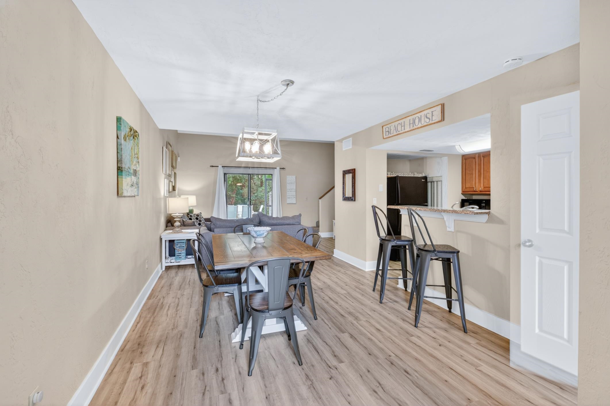 Image 4 of 47 For 2603 Seagate Lane N