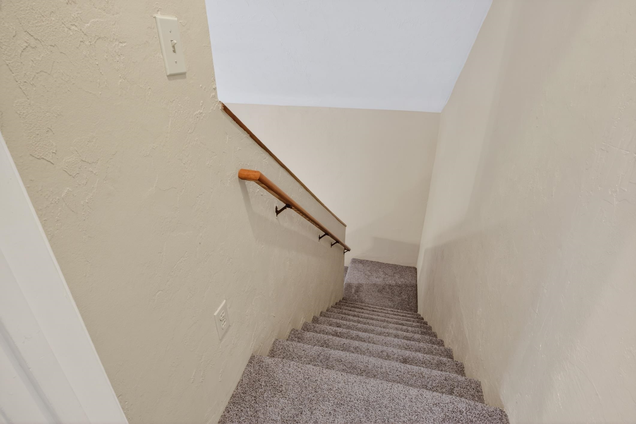 Image 40 of 47 For 2603 Seagate Lane N