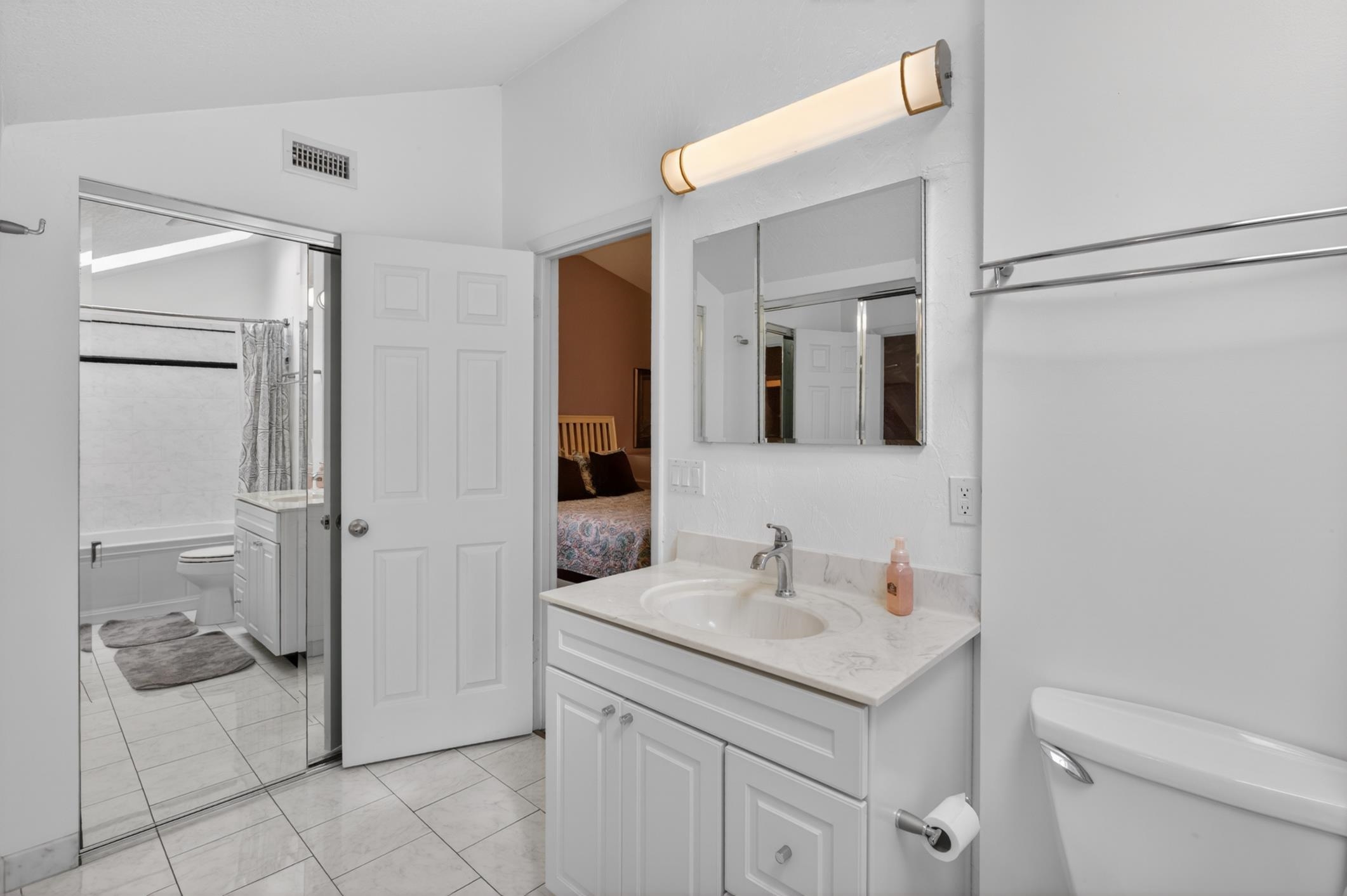 Image 43 of 47 For 2603 Seagate Lane N