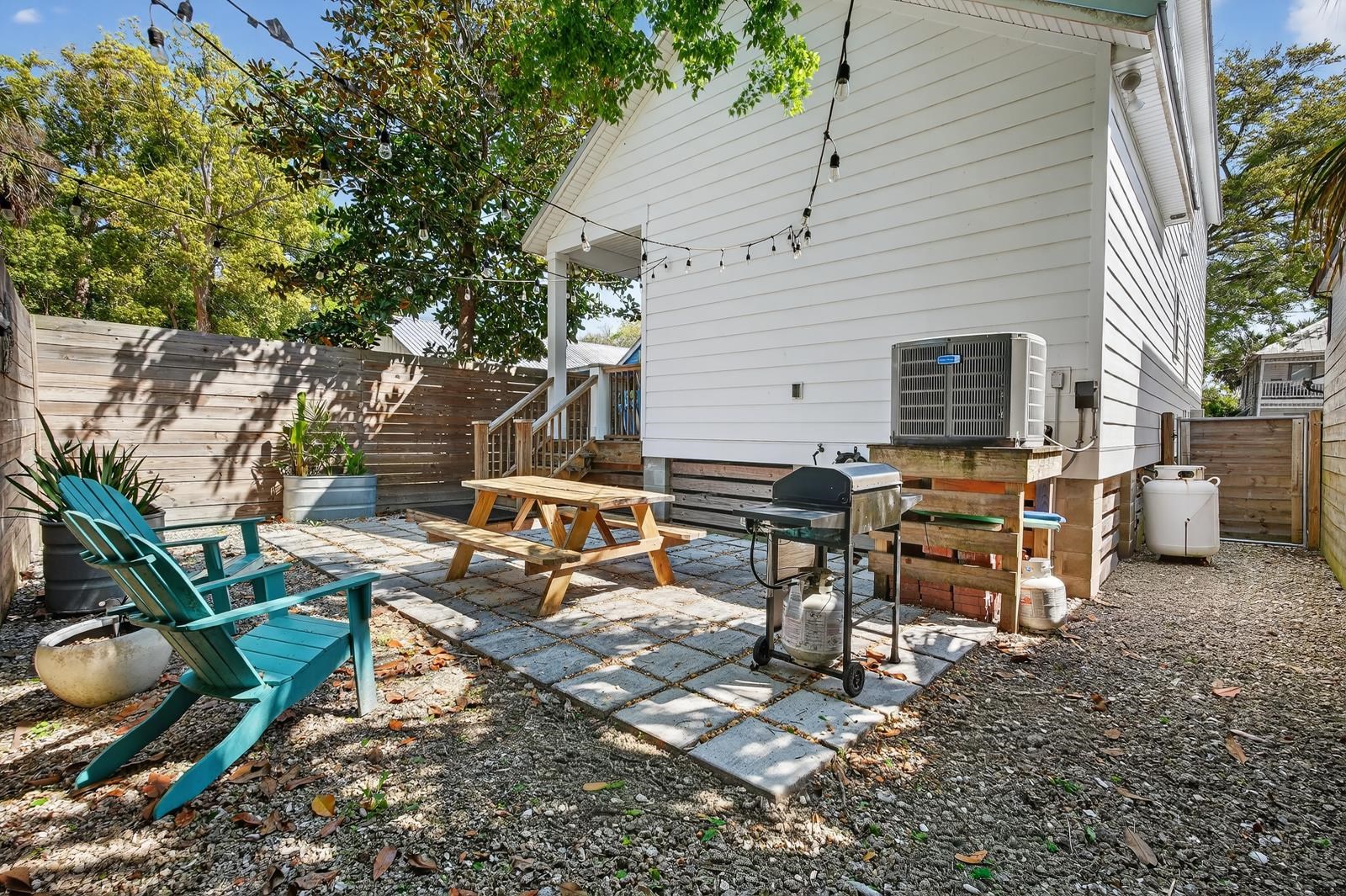 Image 53 of 70 For 70 Oneida St